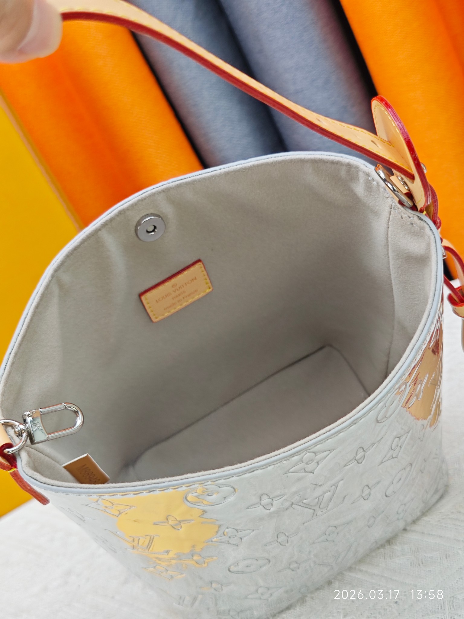 New Luxury LV Bag 12130