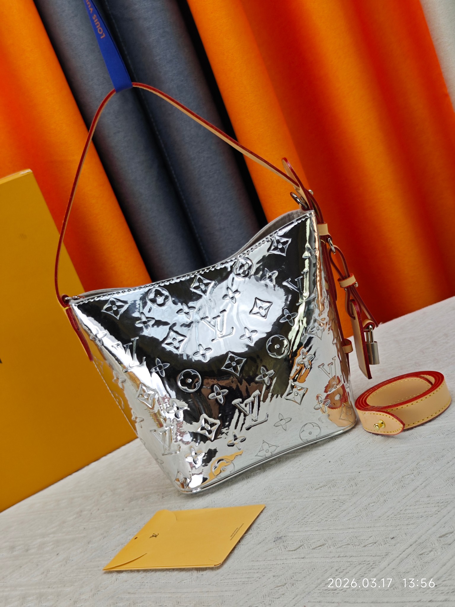 New Luxury LV Bag 12130
