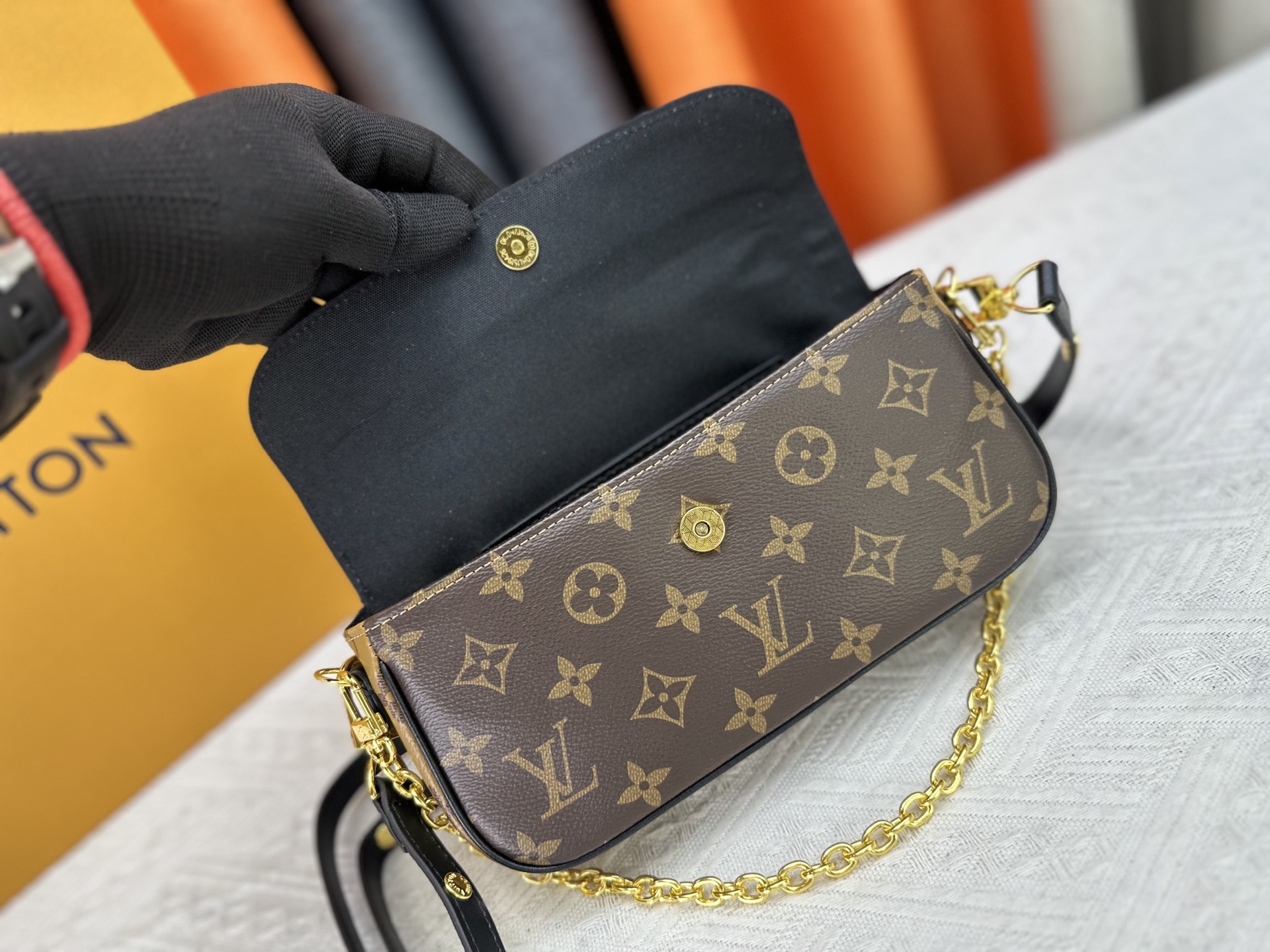 New Luxury LV Bag 12131