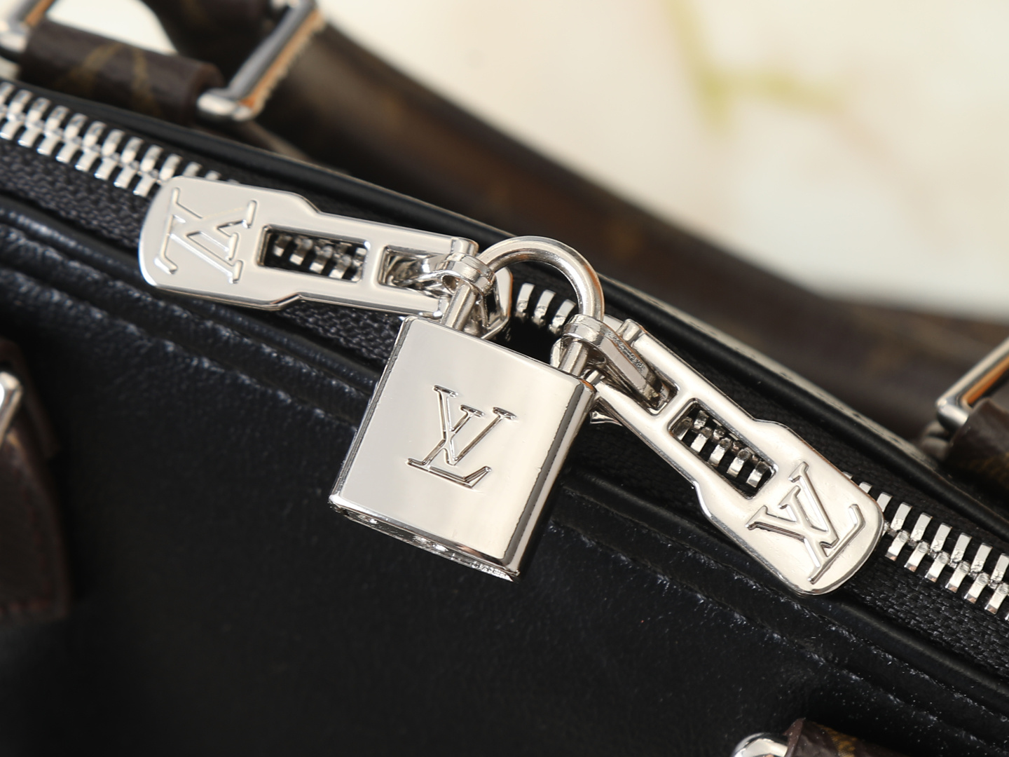New Luxury LV Bag 12193