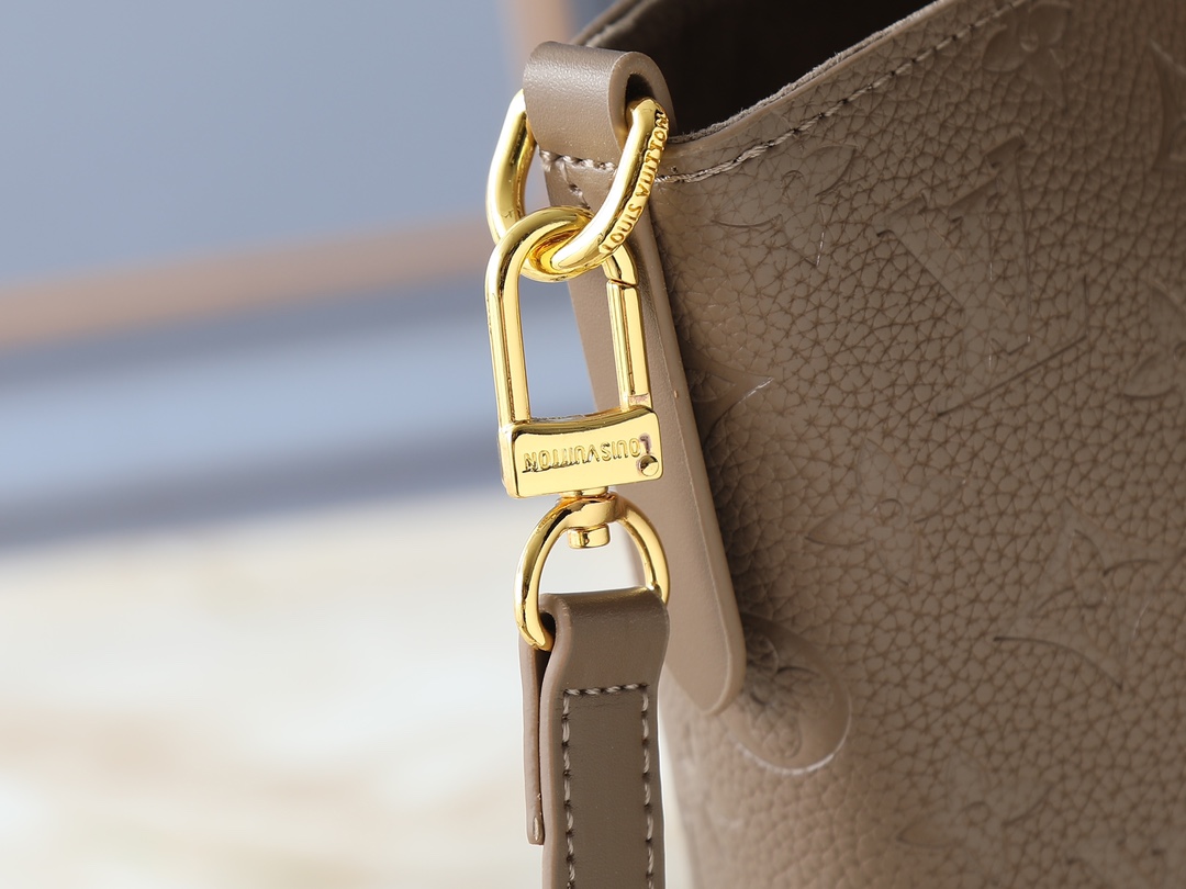 New Luxury LV Bag 12197