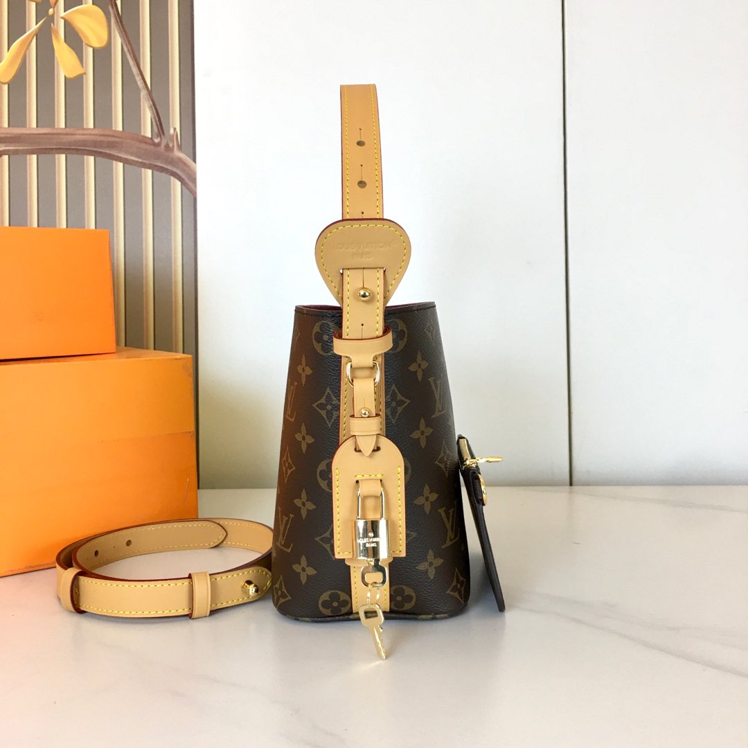 New Luxury LV Bag 12220