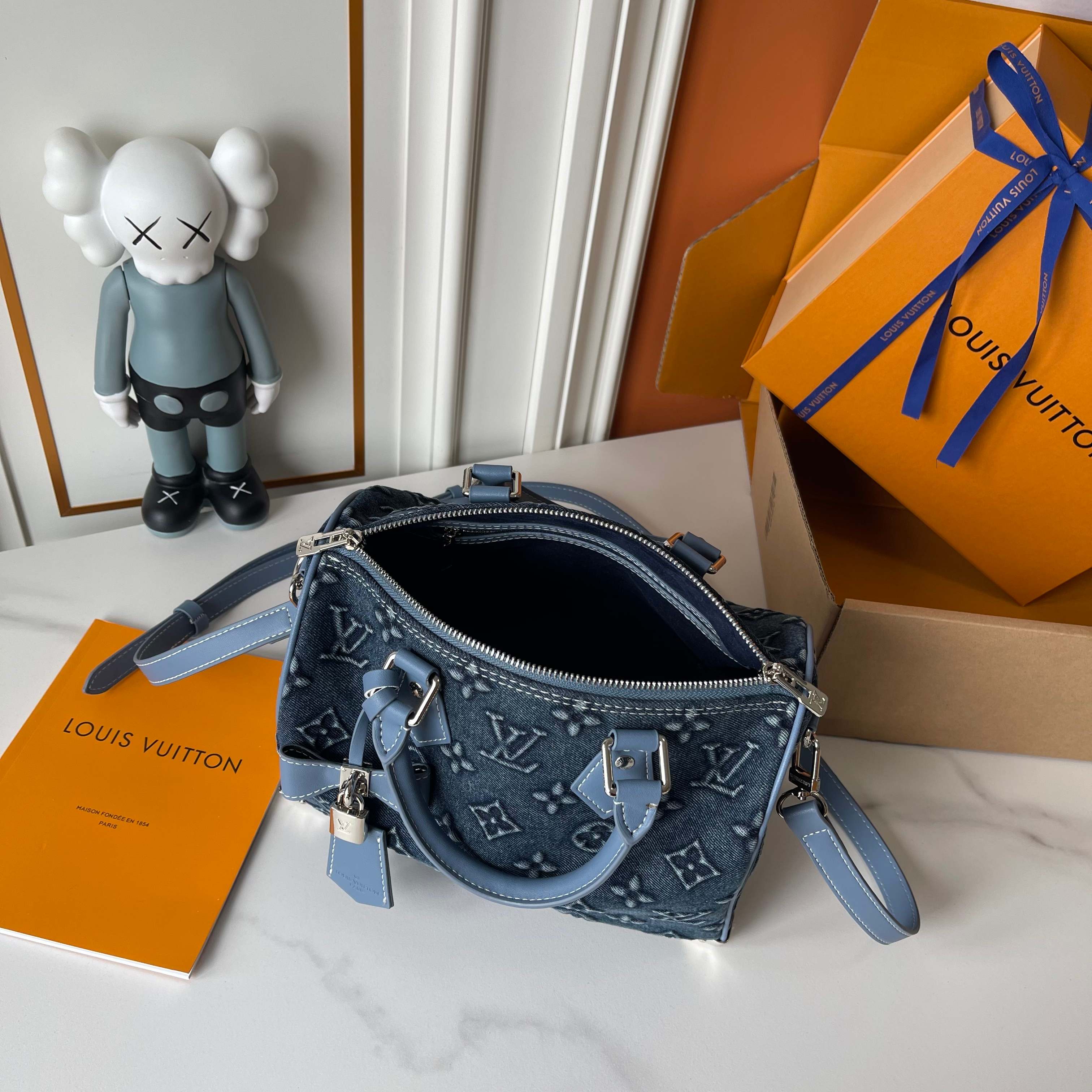 New Luxury LV Bag 12235
