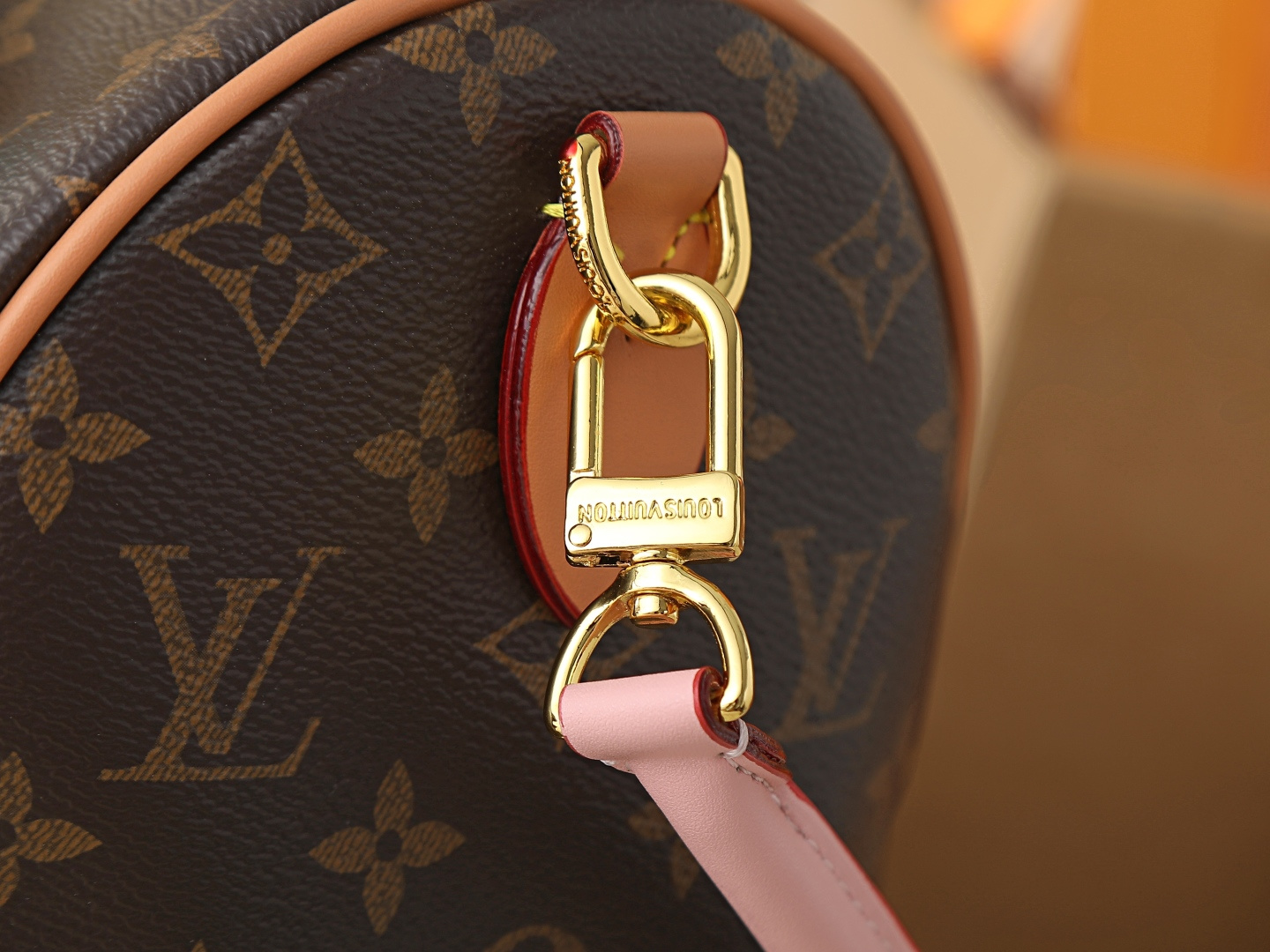 New Luxury LV Bag 12260