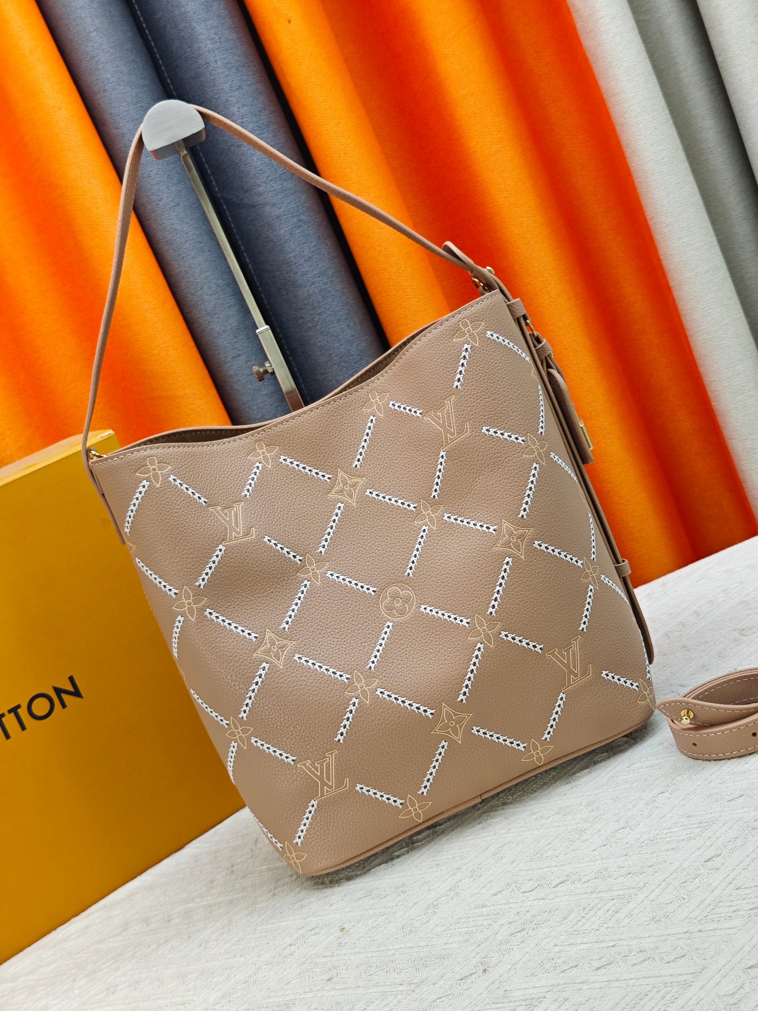 New Luxury LV Bag 12392