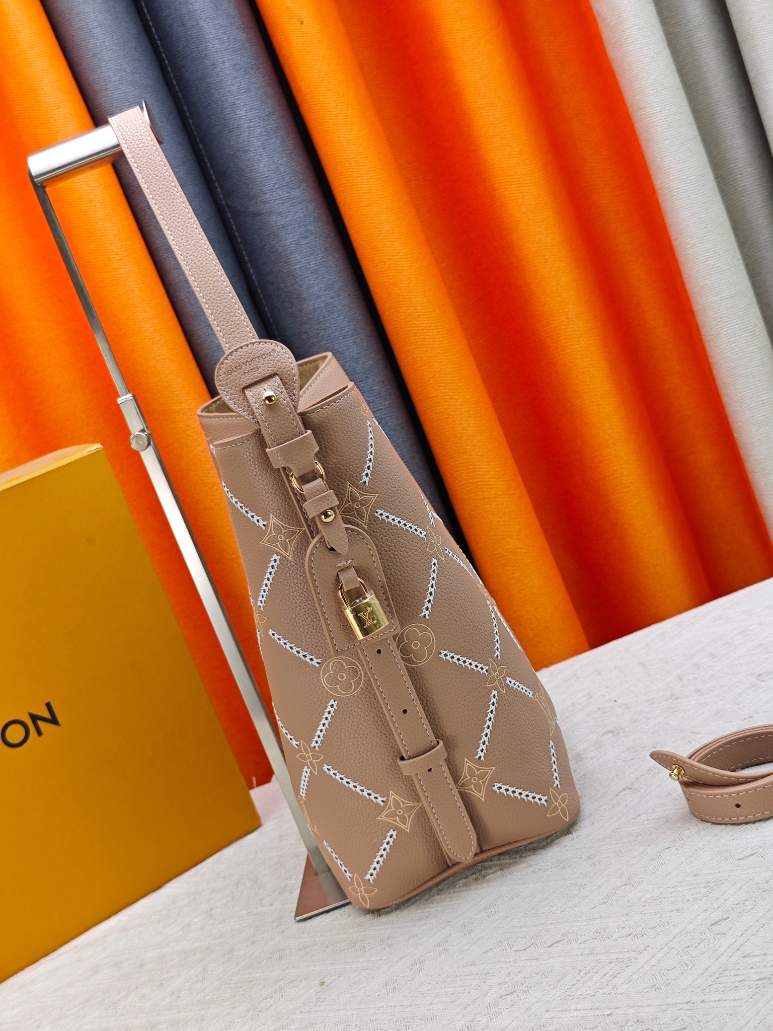 New Luxury LV Bag 12392