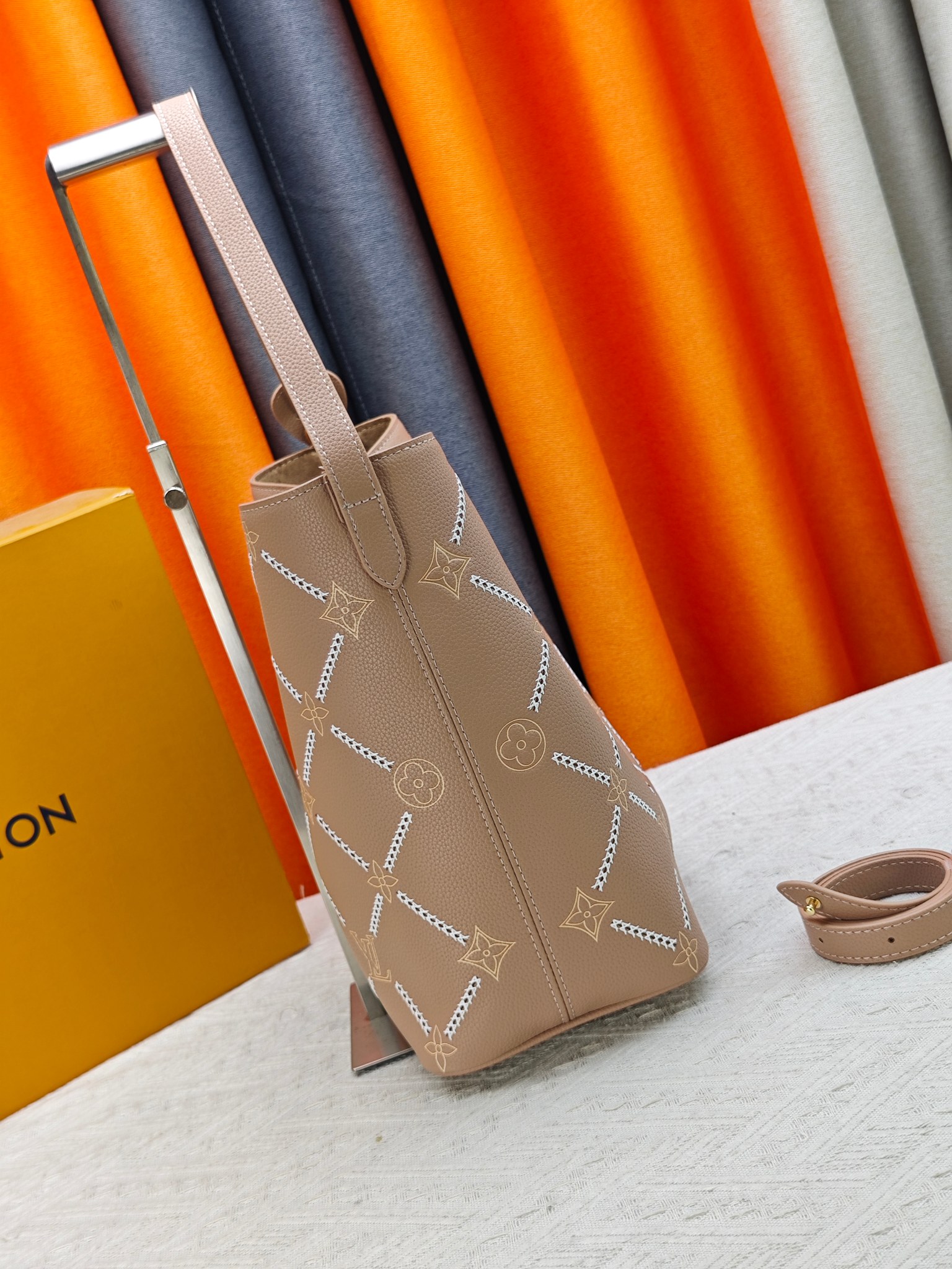 New Luxury LV Bag 12392