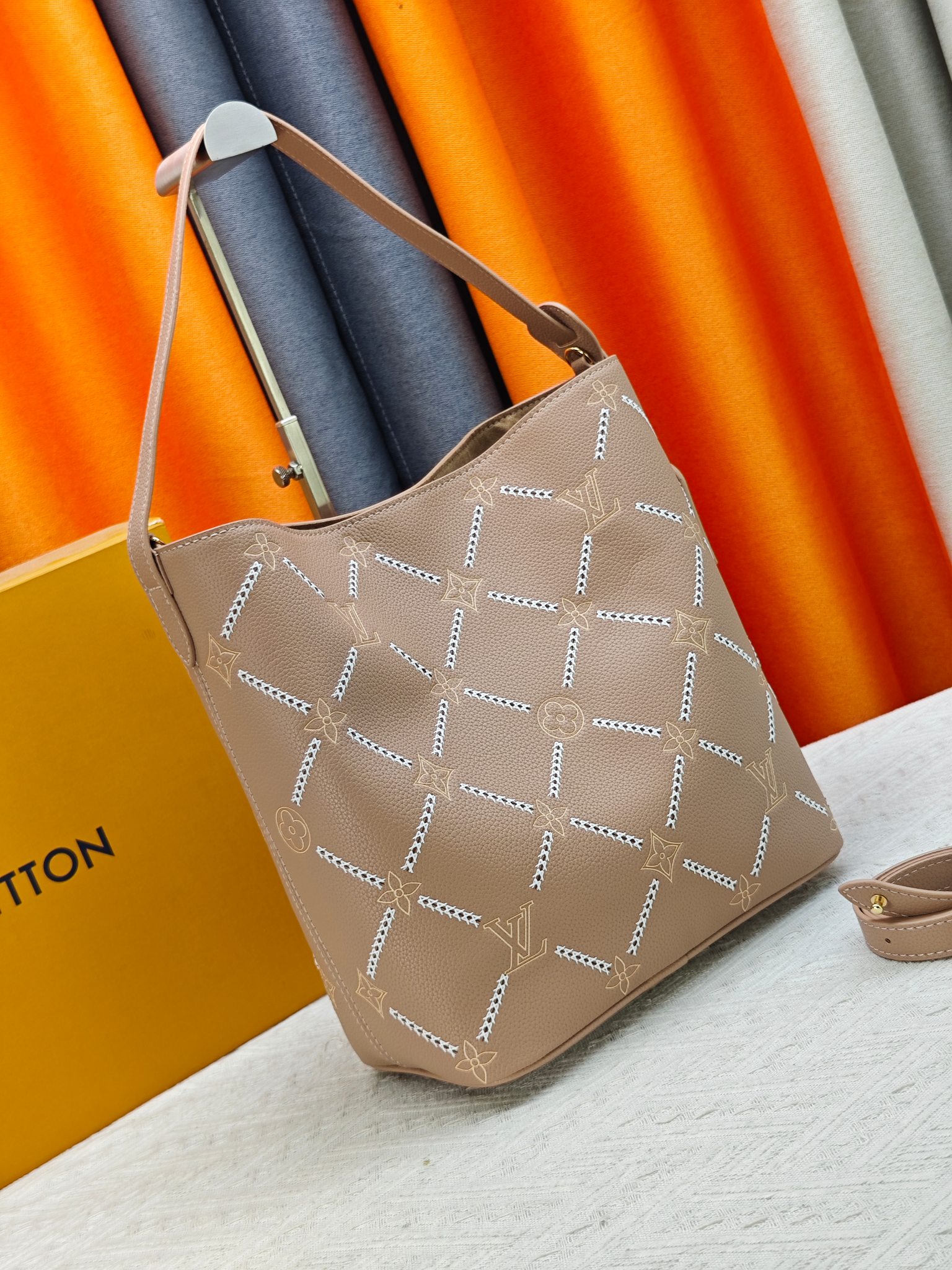 New Luxury LV Bag 12392