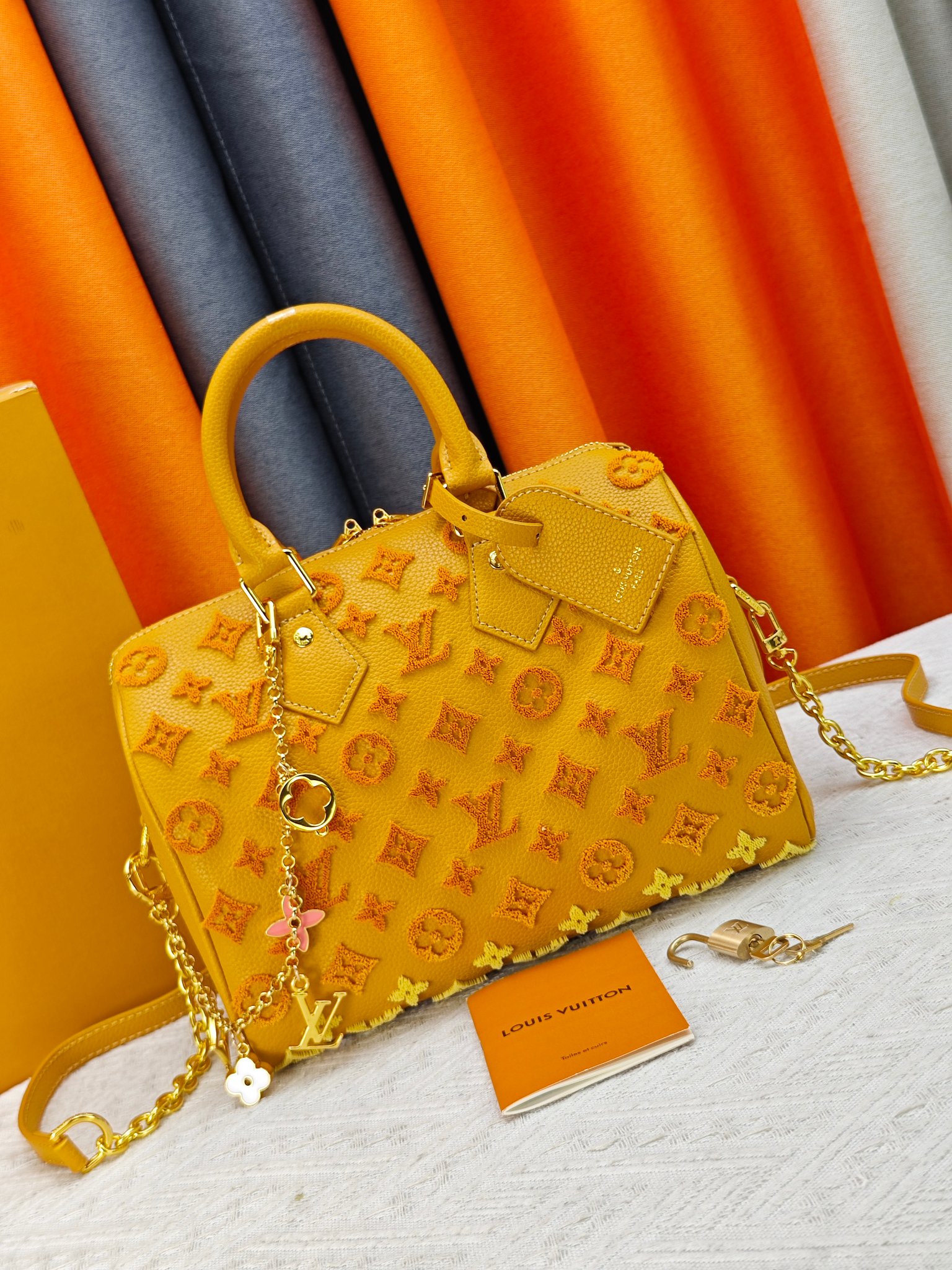 New Luxury LV Bag 12400