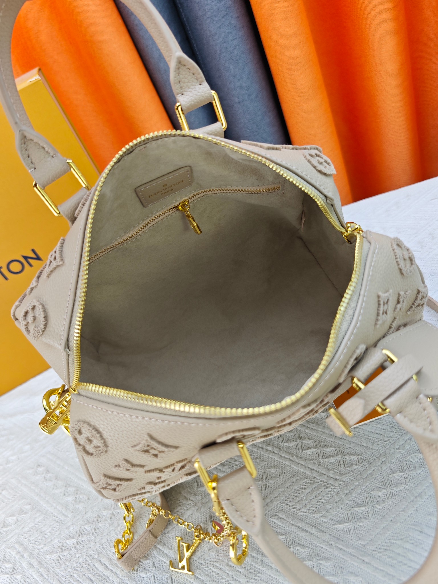 New Luxury LV Bag 12401