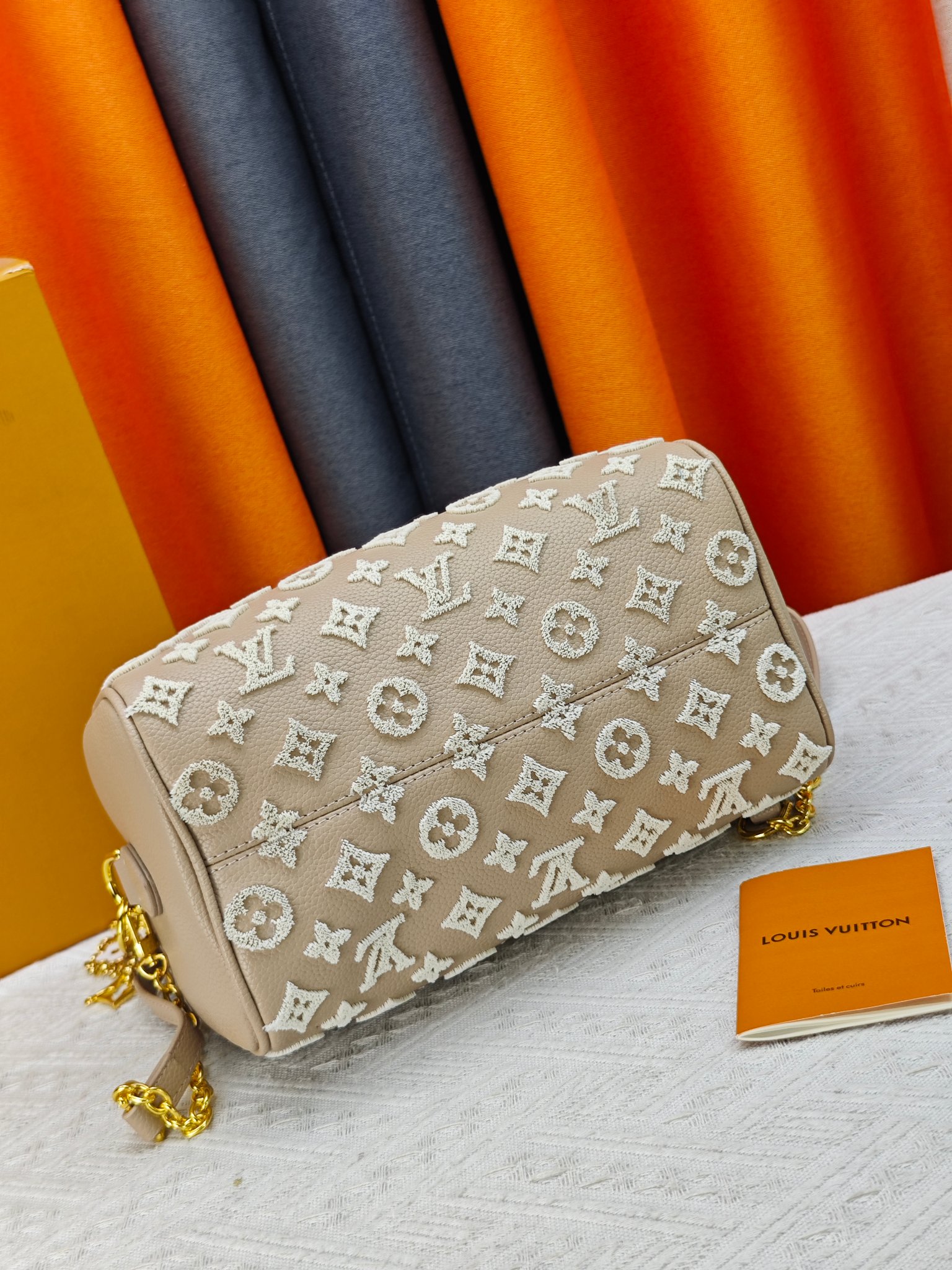 New Luxury LV Bag 12401