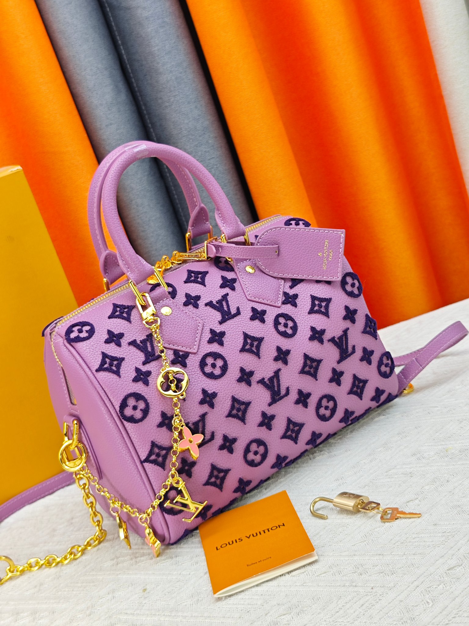 New Luxury LV Bag 12402