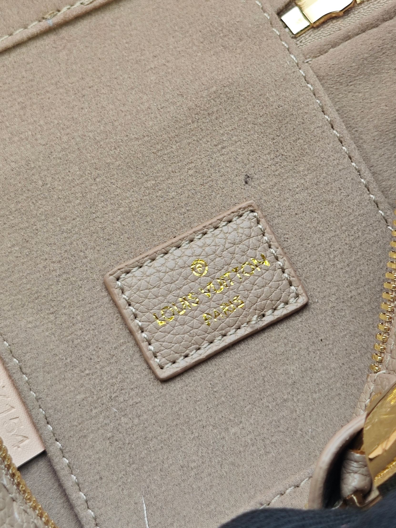 New Luxury LV Bag 12430