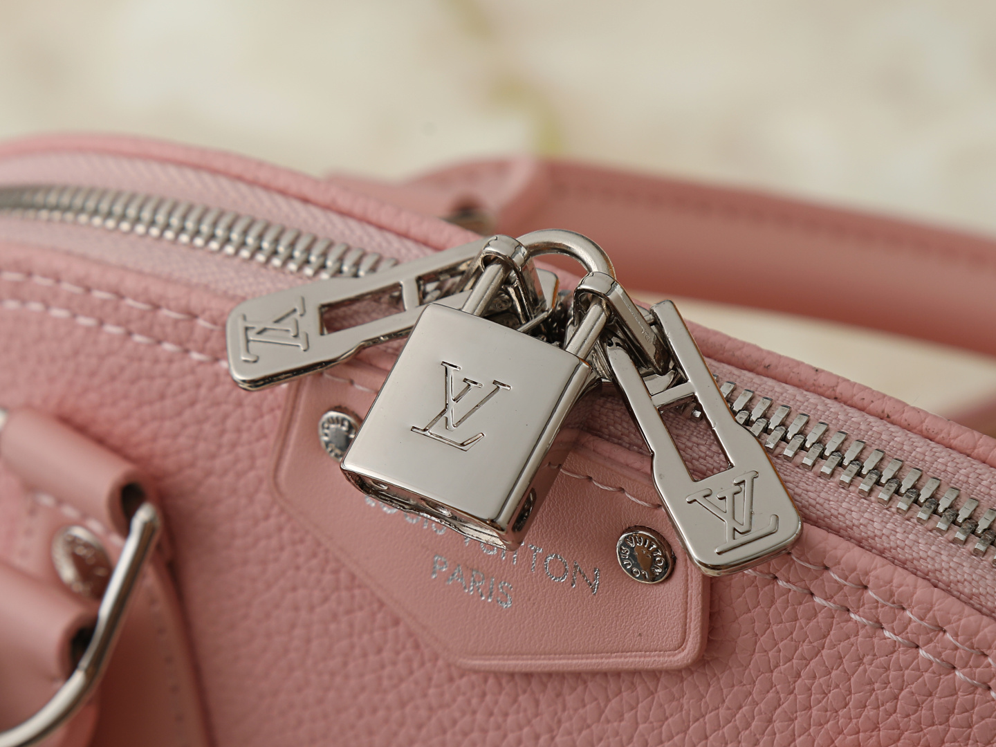 New Luxury LV Bag 12440