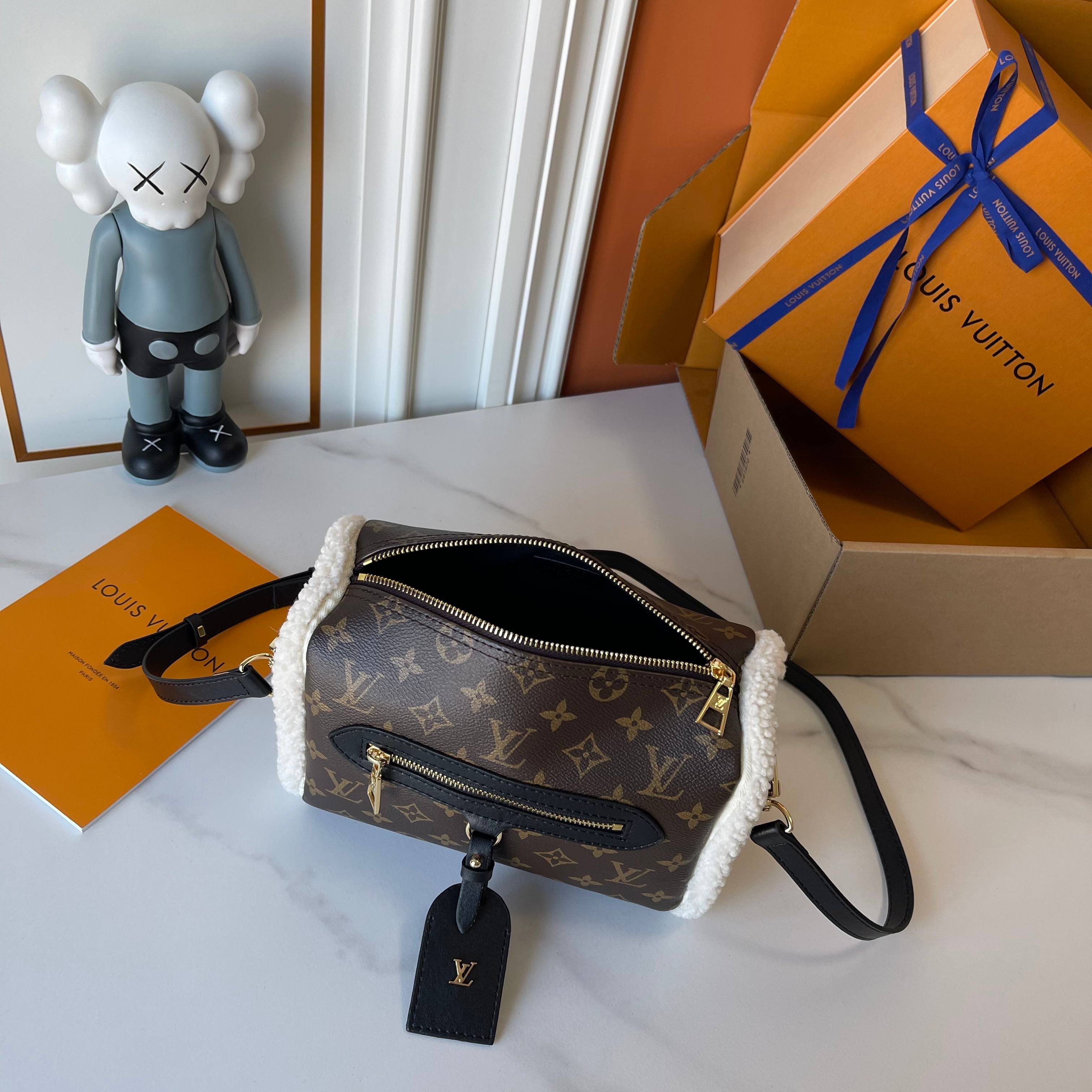 New Luxury LV Bag 12468