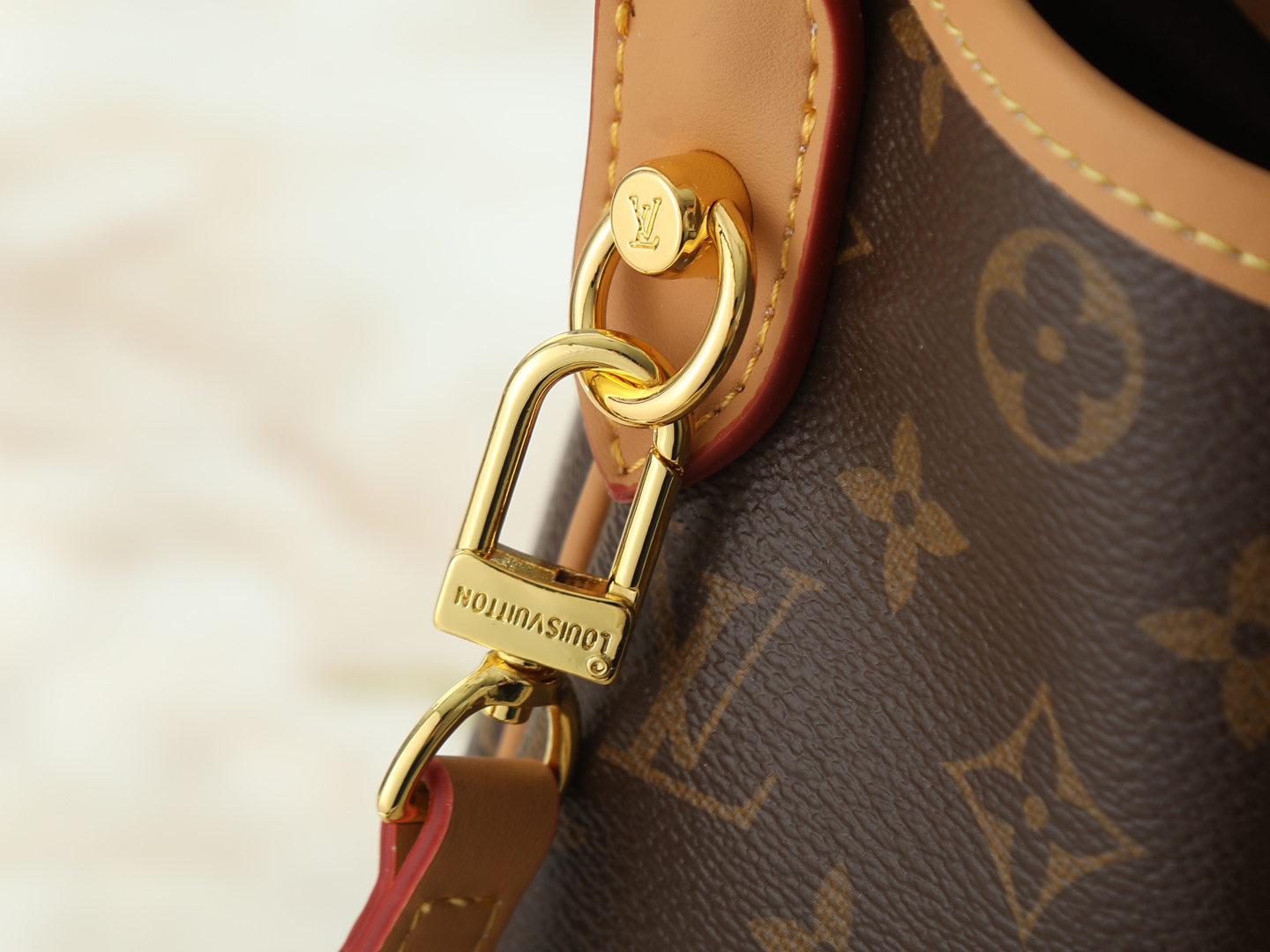 New Luxury LV Bag 12470