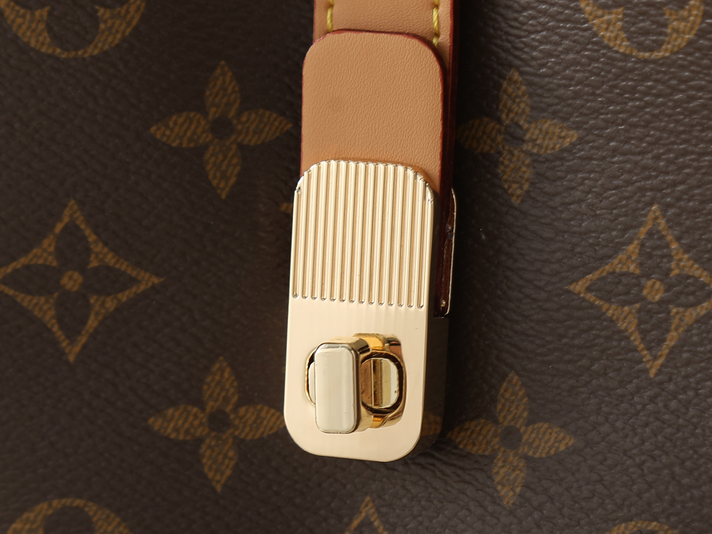 New Luxury LV Bag 12476