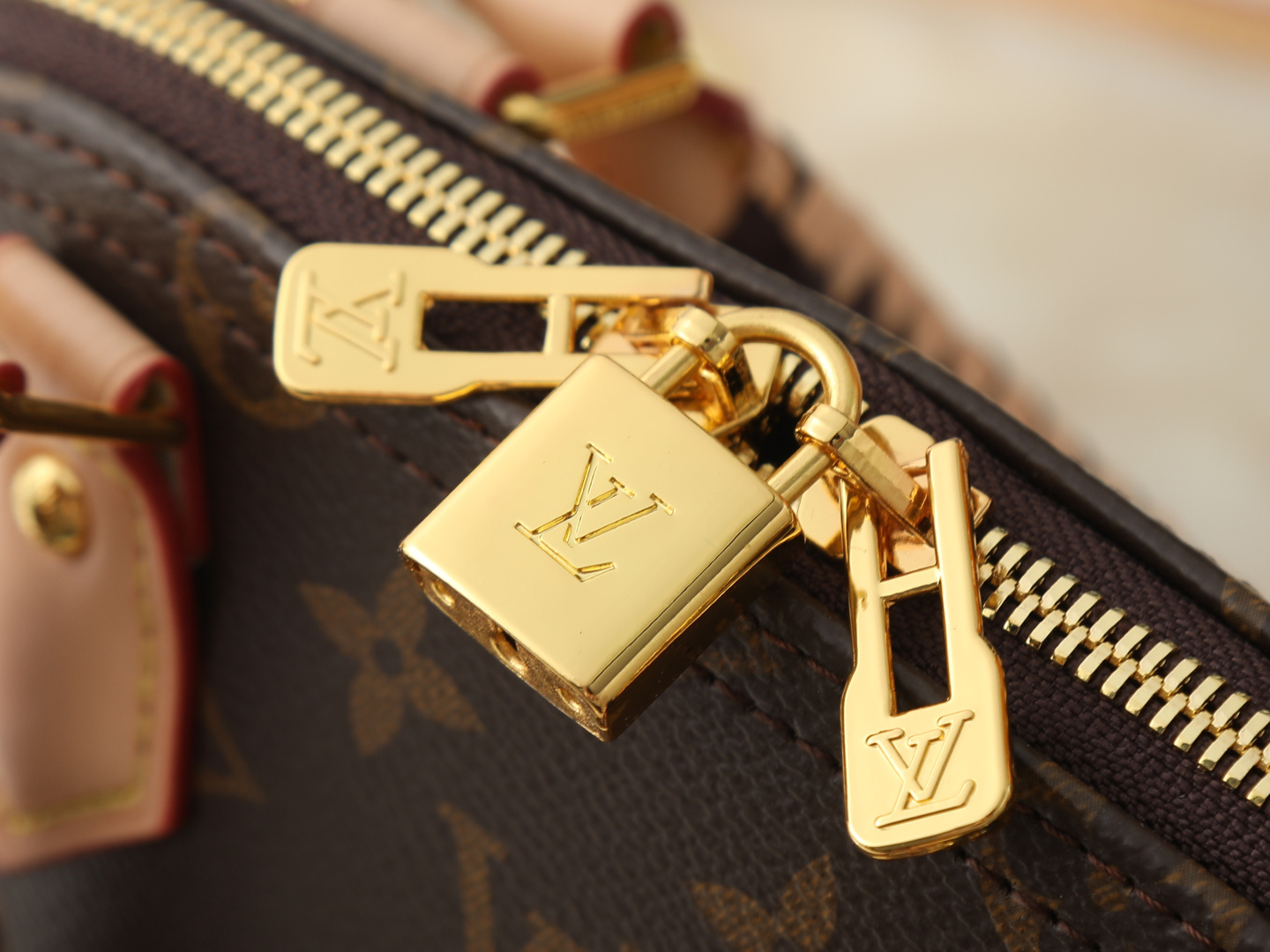 New Luxury LV Bag 12479