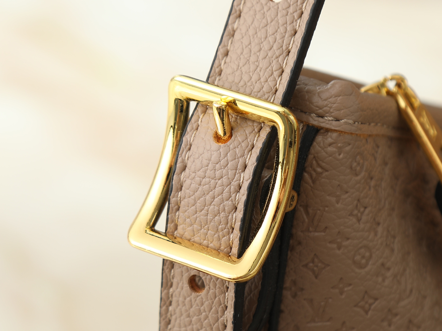 New Luxury LV Bag 12485