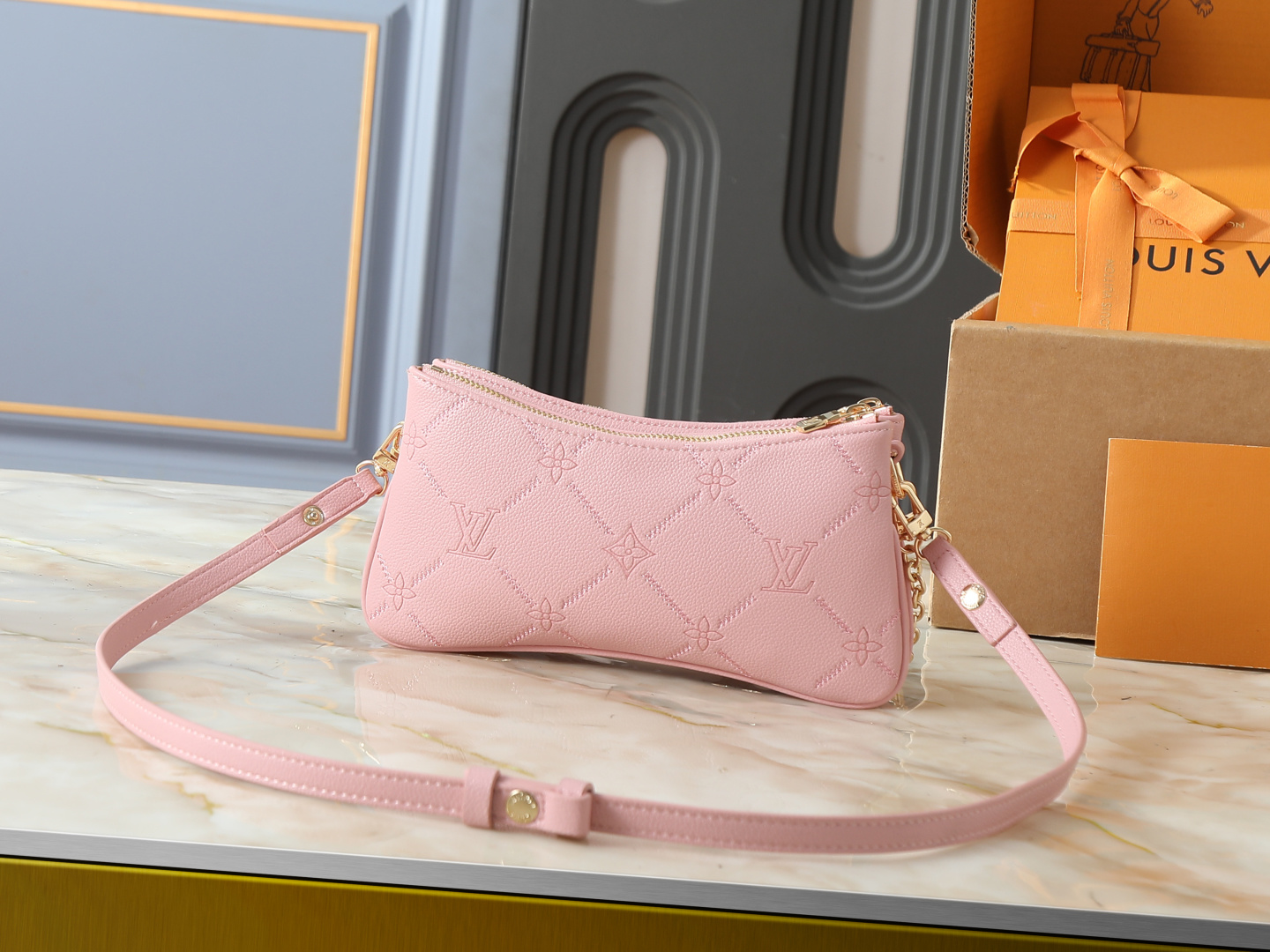 New Luxury LV Bag 12518