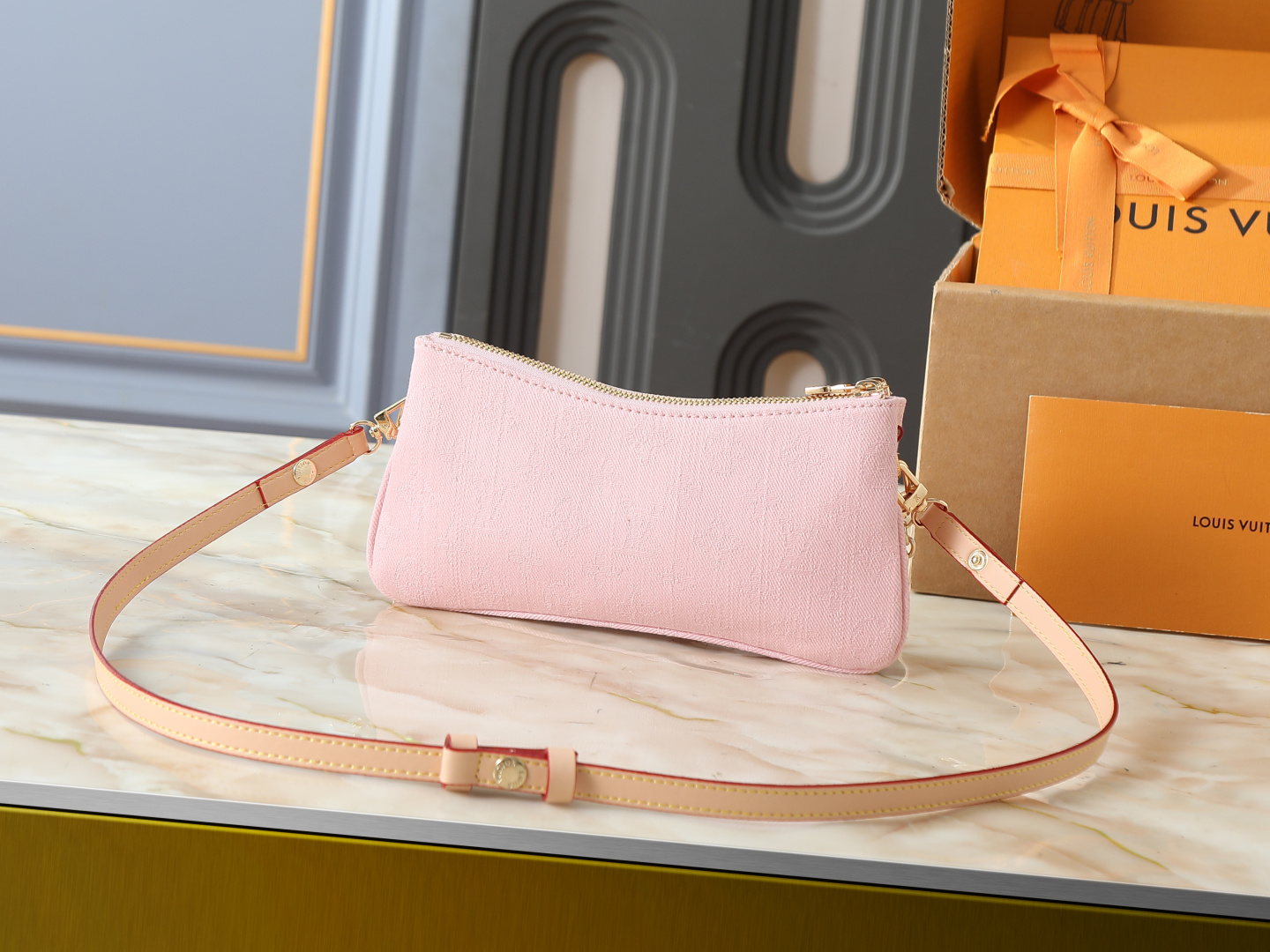 New Luxury LV Bag 12521