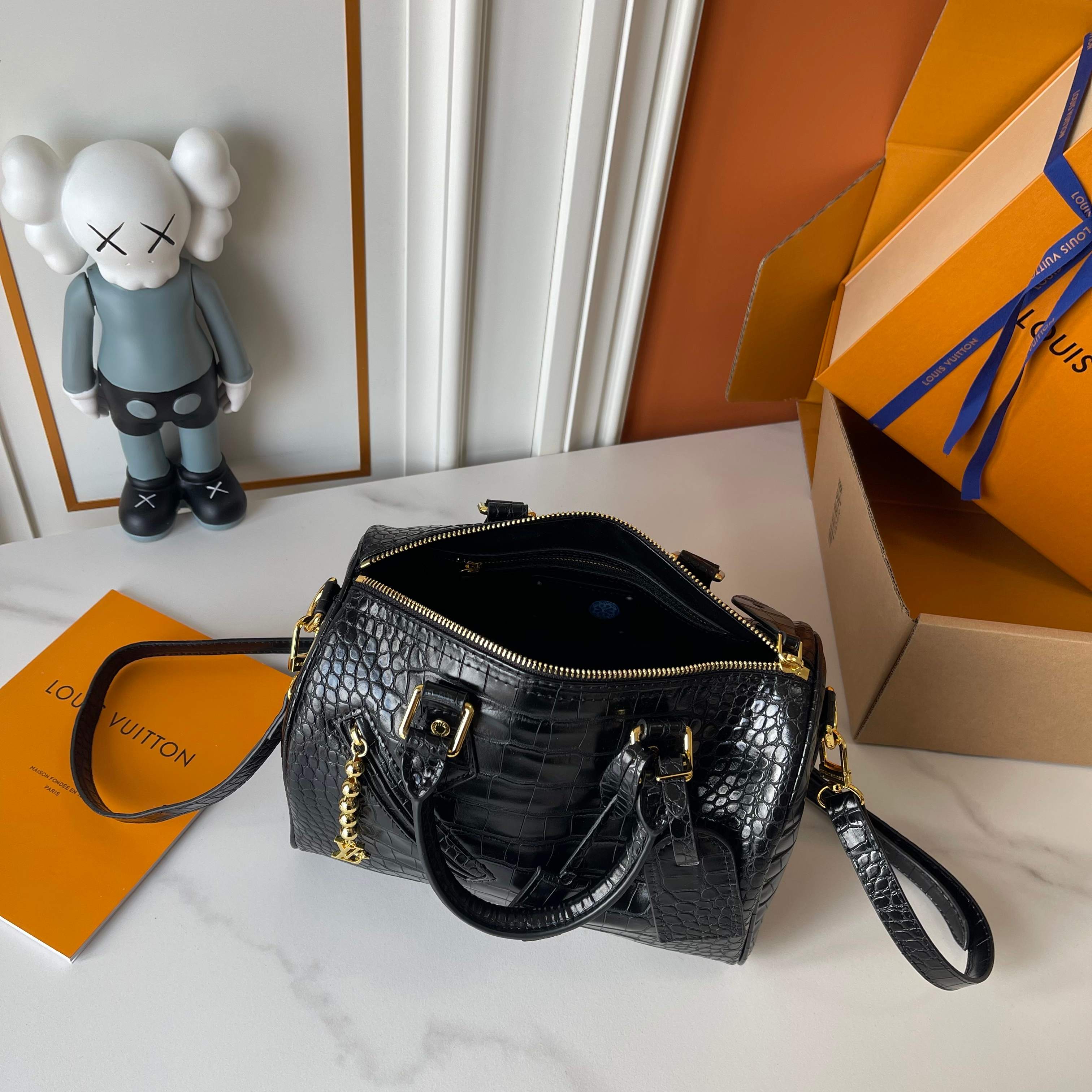 New Luxury LV Bag 12554