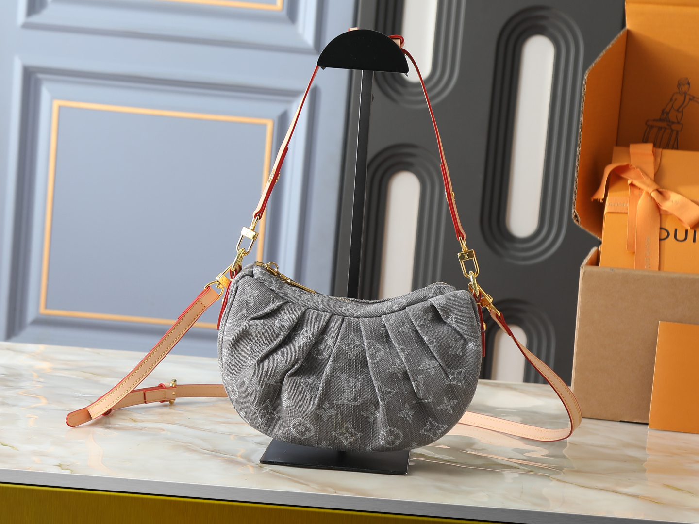 New Luxury LV Bag 12600
