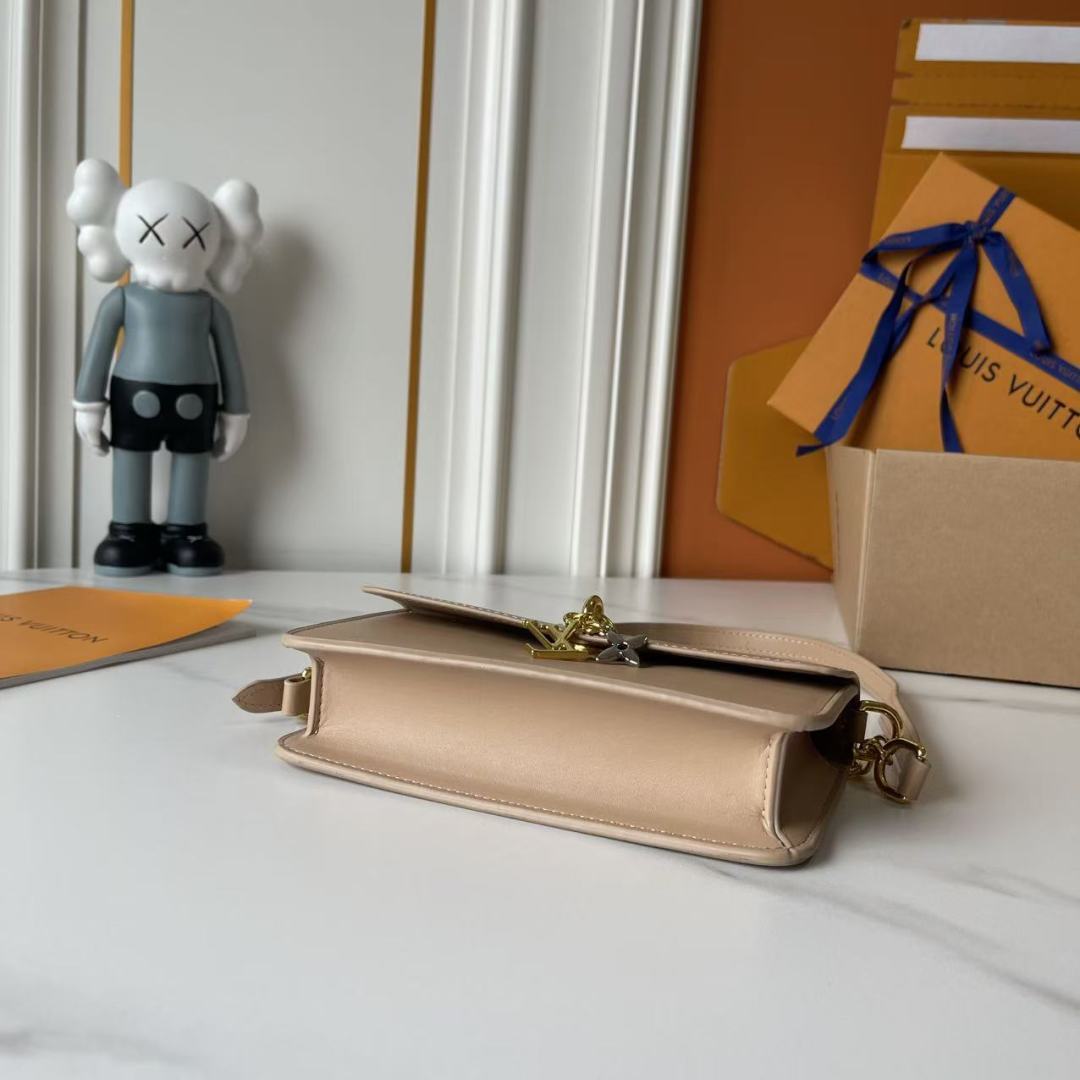 New Luxury LV Bag 12661
