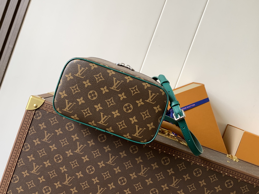 Nice Bb G73 Vanity Bag Borneo Green M12667