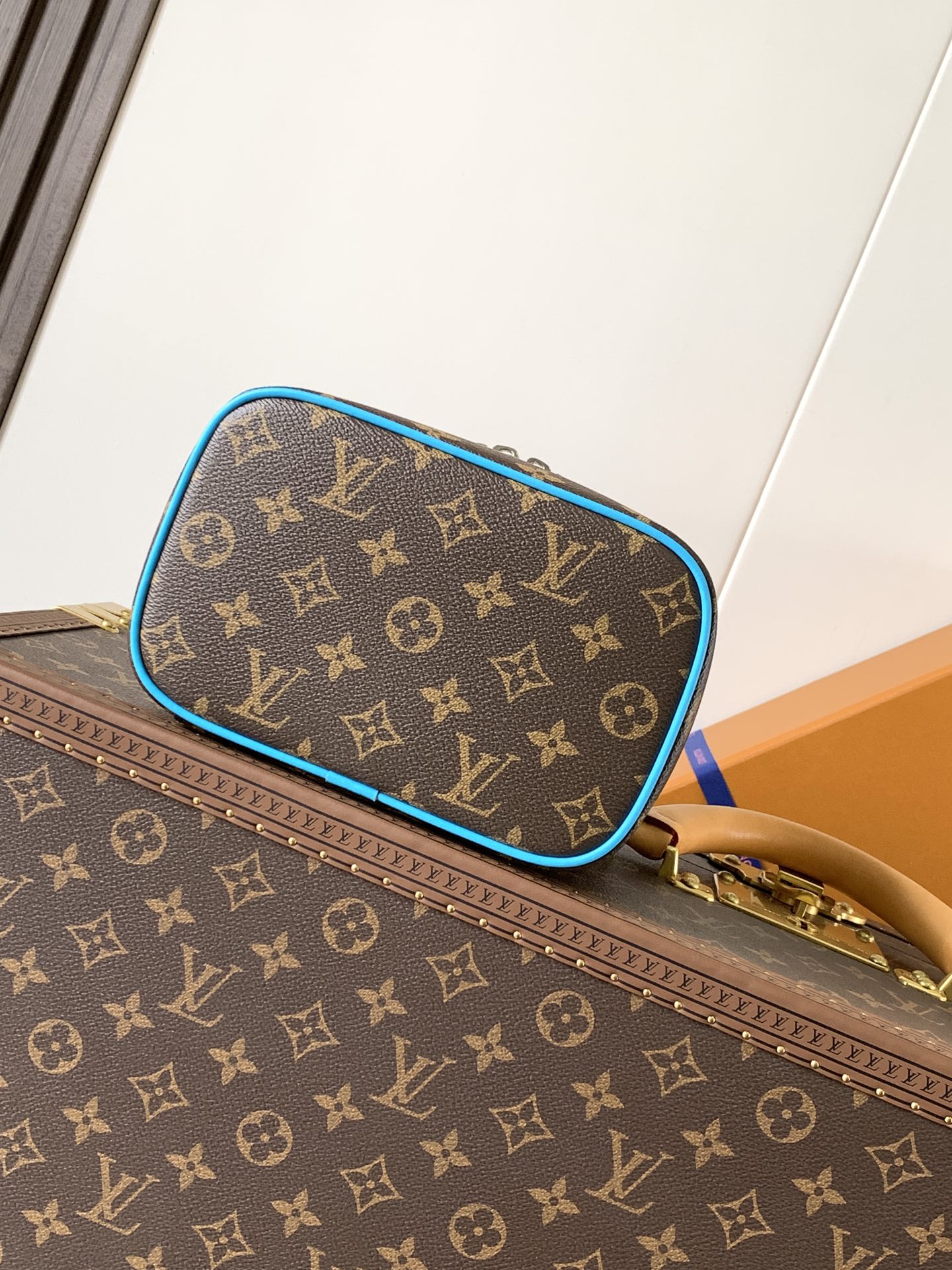 Nice Mini G73 Vanity Bag Gaston Blue M12647