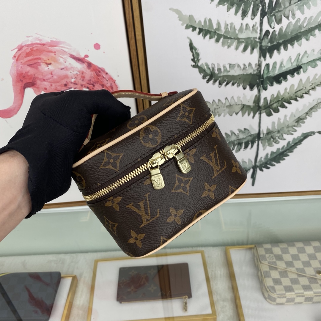 Nice Nano Monogram Bag M44936