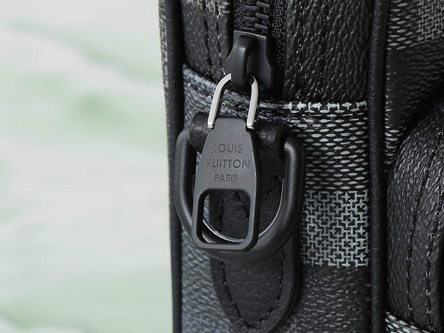 Nil Bag Damoflage Black M26068