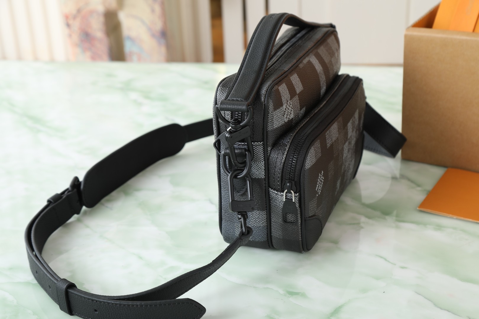 Nil Bag Damoflage Black M26068