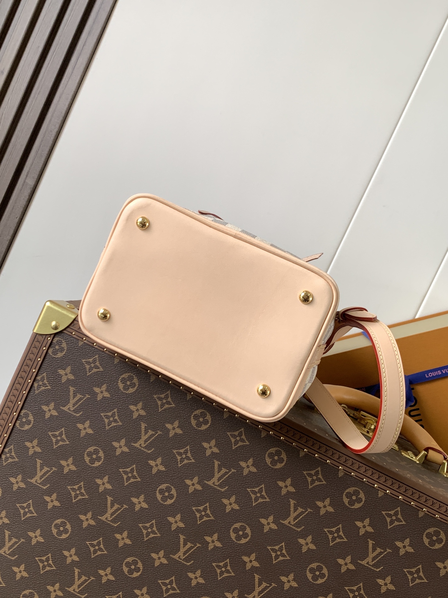 Noé Bb Bucket Bag Damier Azur N40594