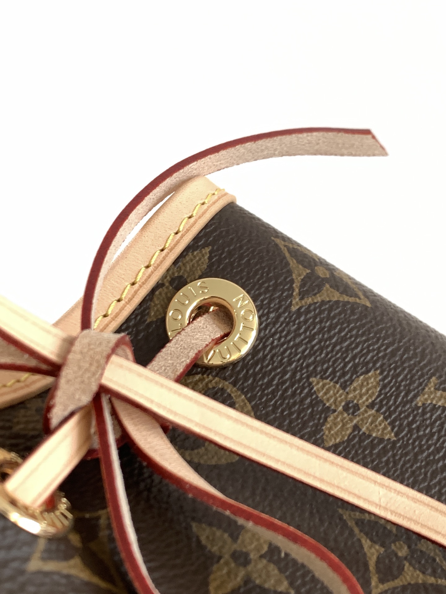 Noé Bb Bucket Bag Monogram M46983
