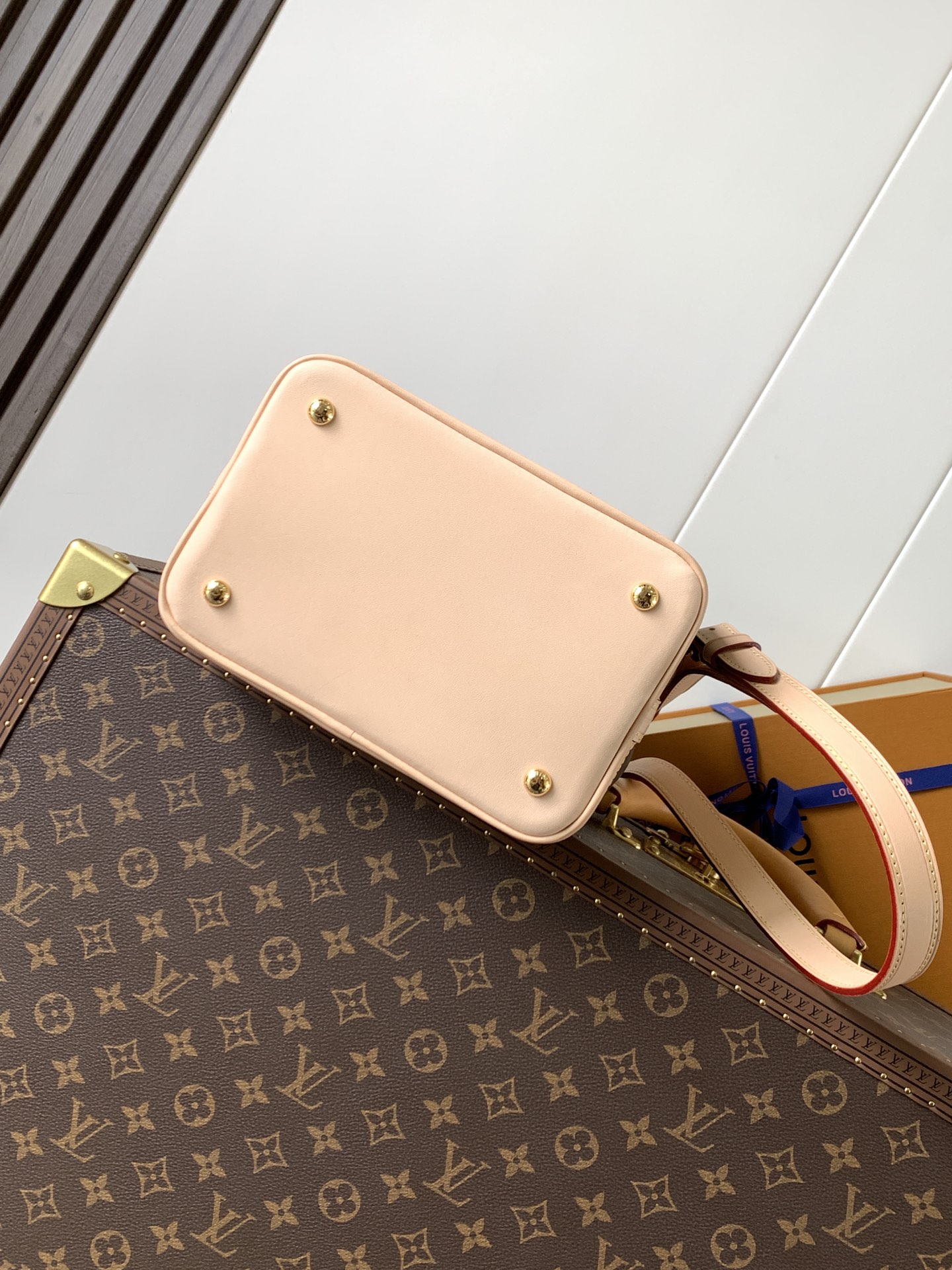 Noé Bb Bucket Bag Monogram M46983