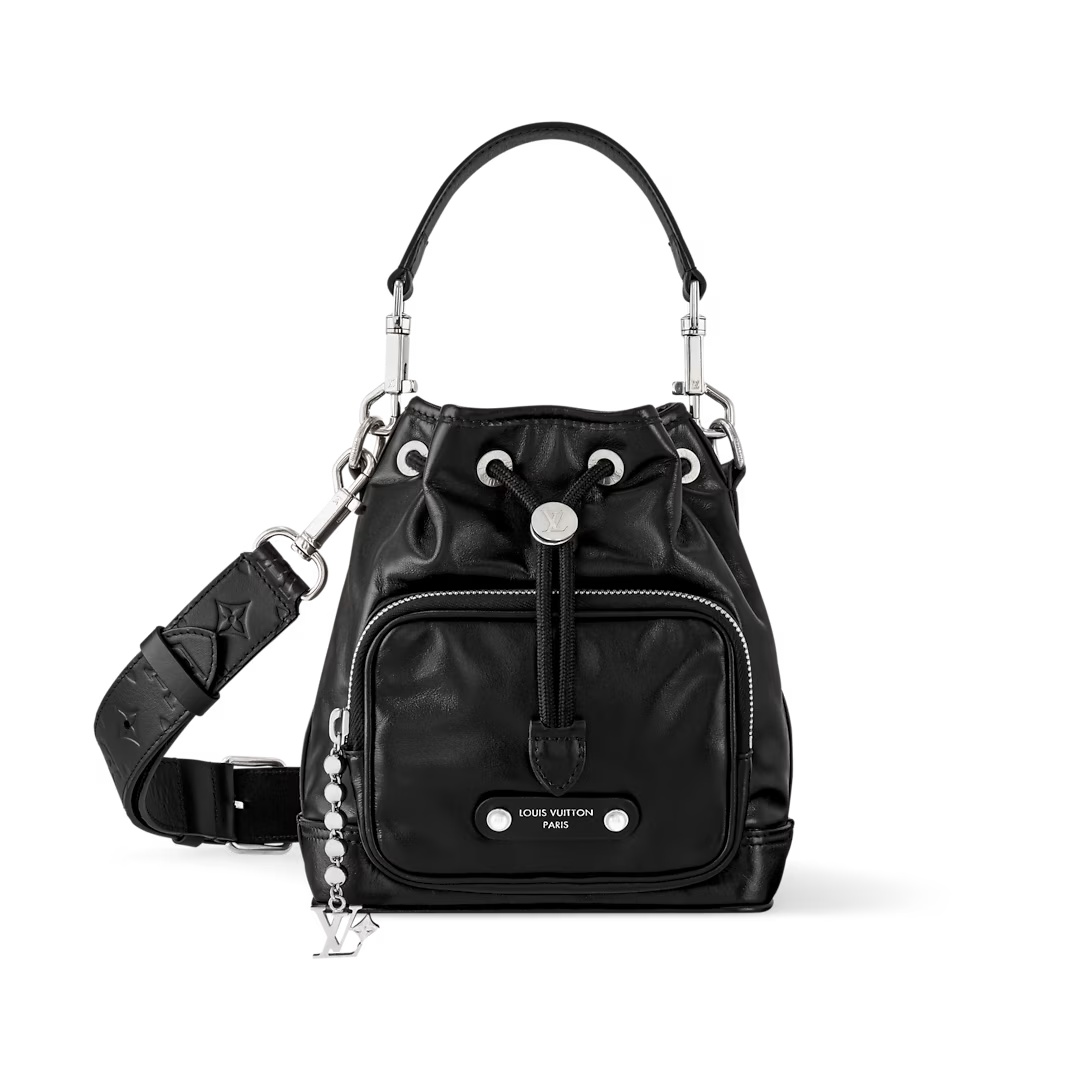 Noé Cargo Bucket Bag Black Calf Leather M13985