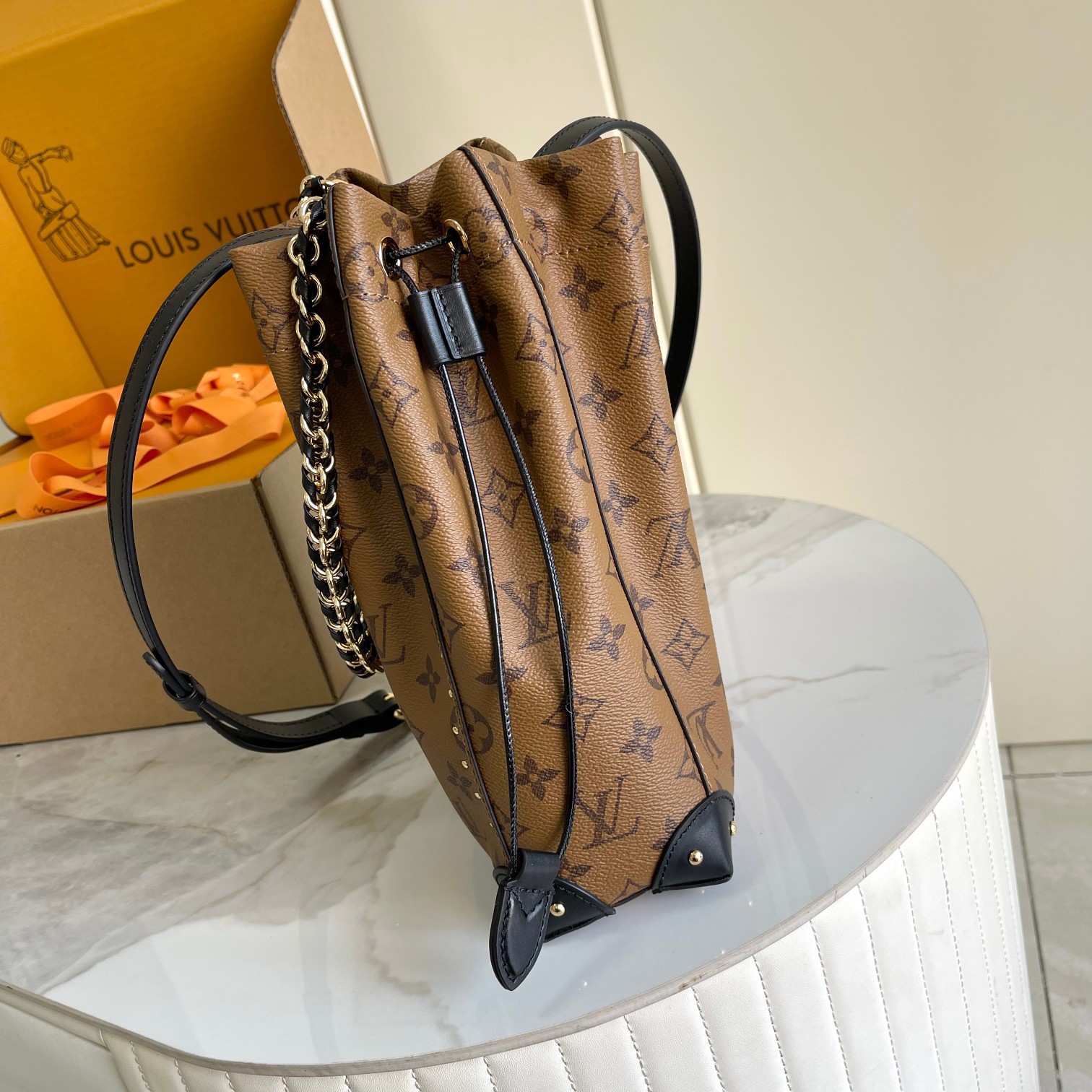 Noé Trunk Pm Bucket Bag Monogram Reverse M13324