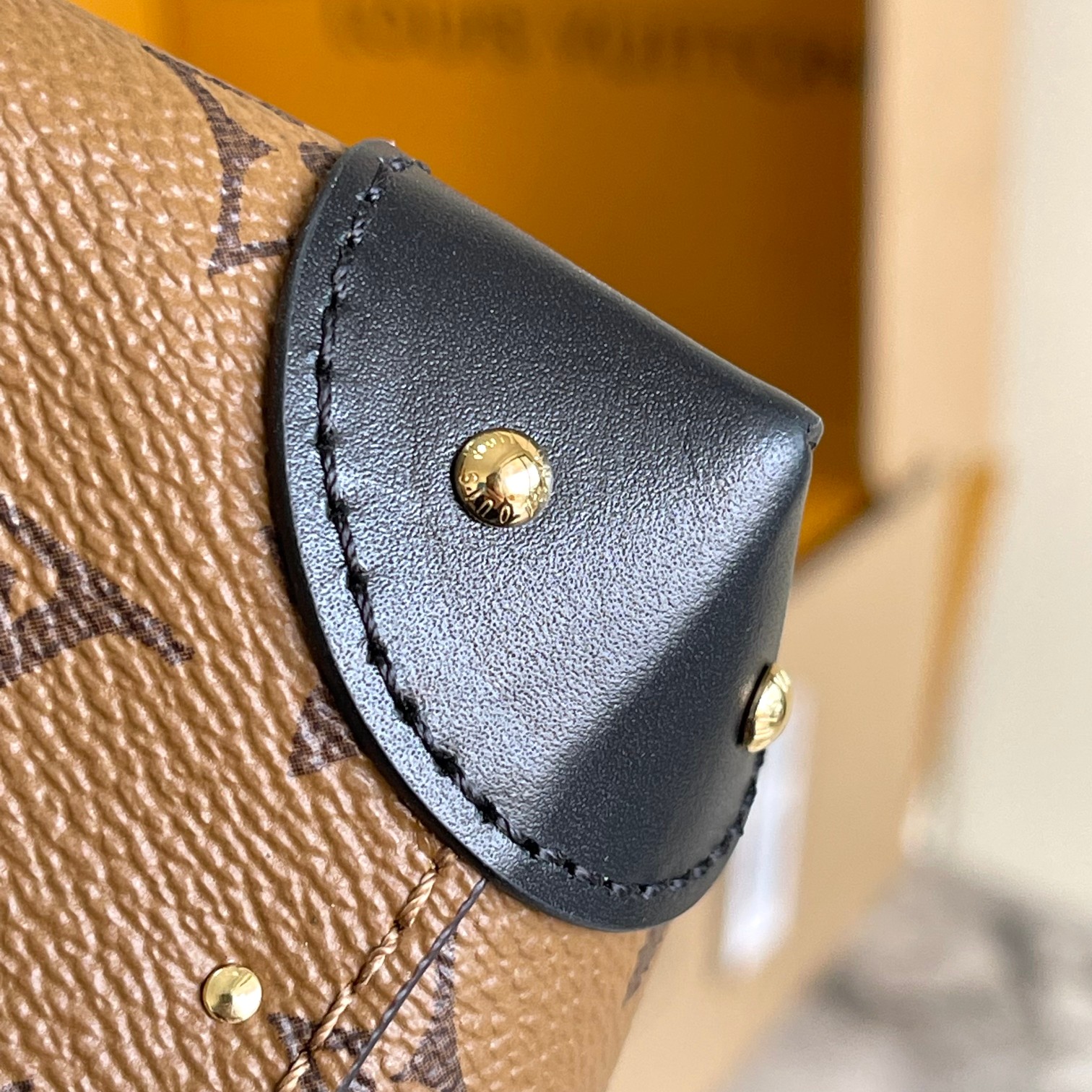 Noé Trunk Pm Bucket Bag Monogram Reverse M13324