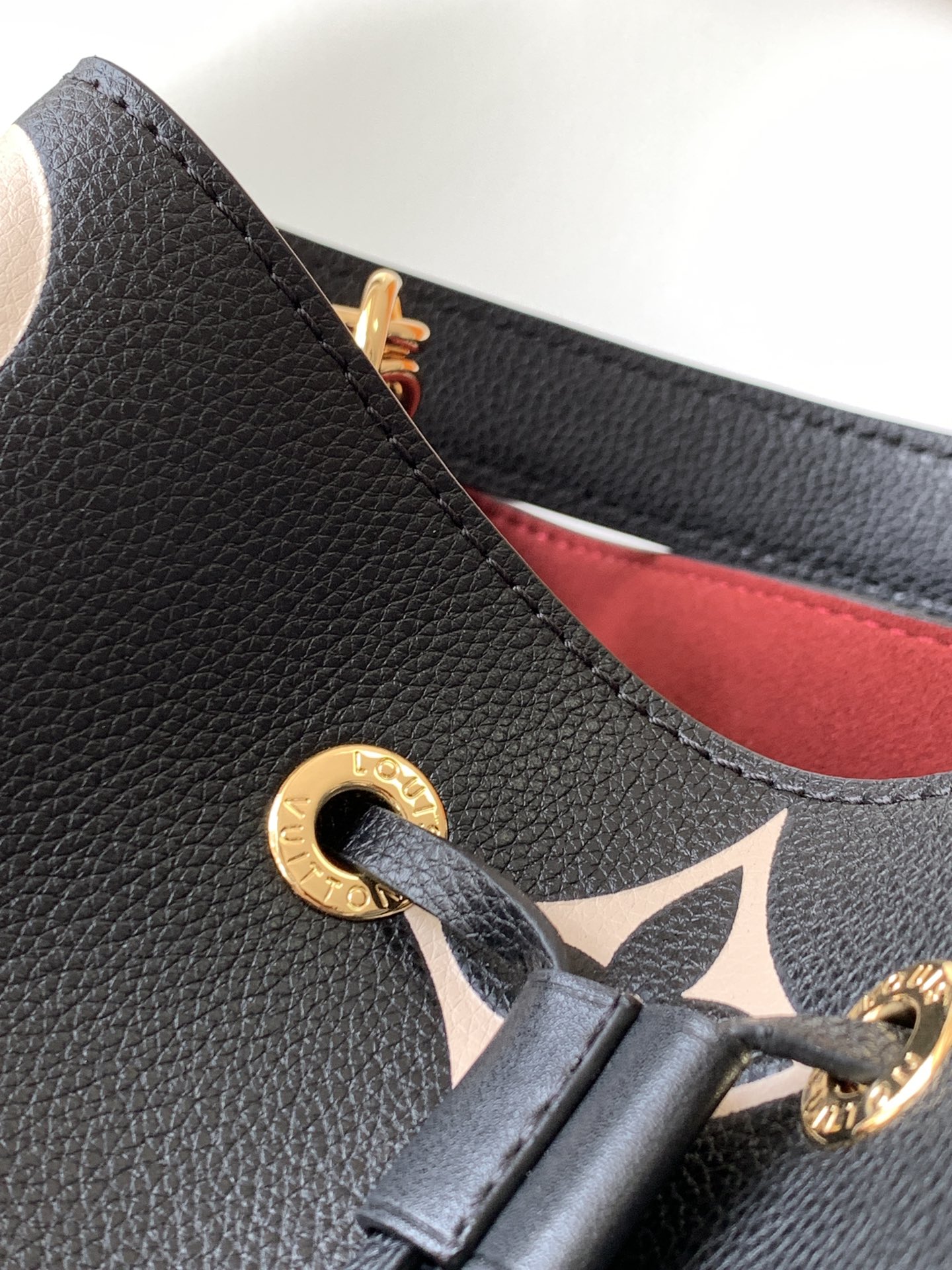 Néonoé Mm Handbags Bicolor Monogram Empreinte Leather Black/Beige M45497