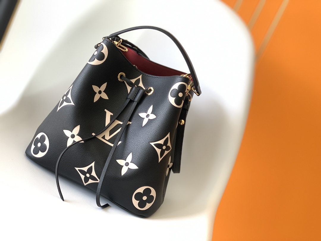 Néonoé Mm Handbags Bicolor Monogram Empreinte Leather Black/Beige M45497