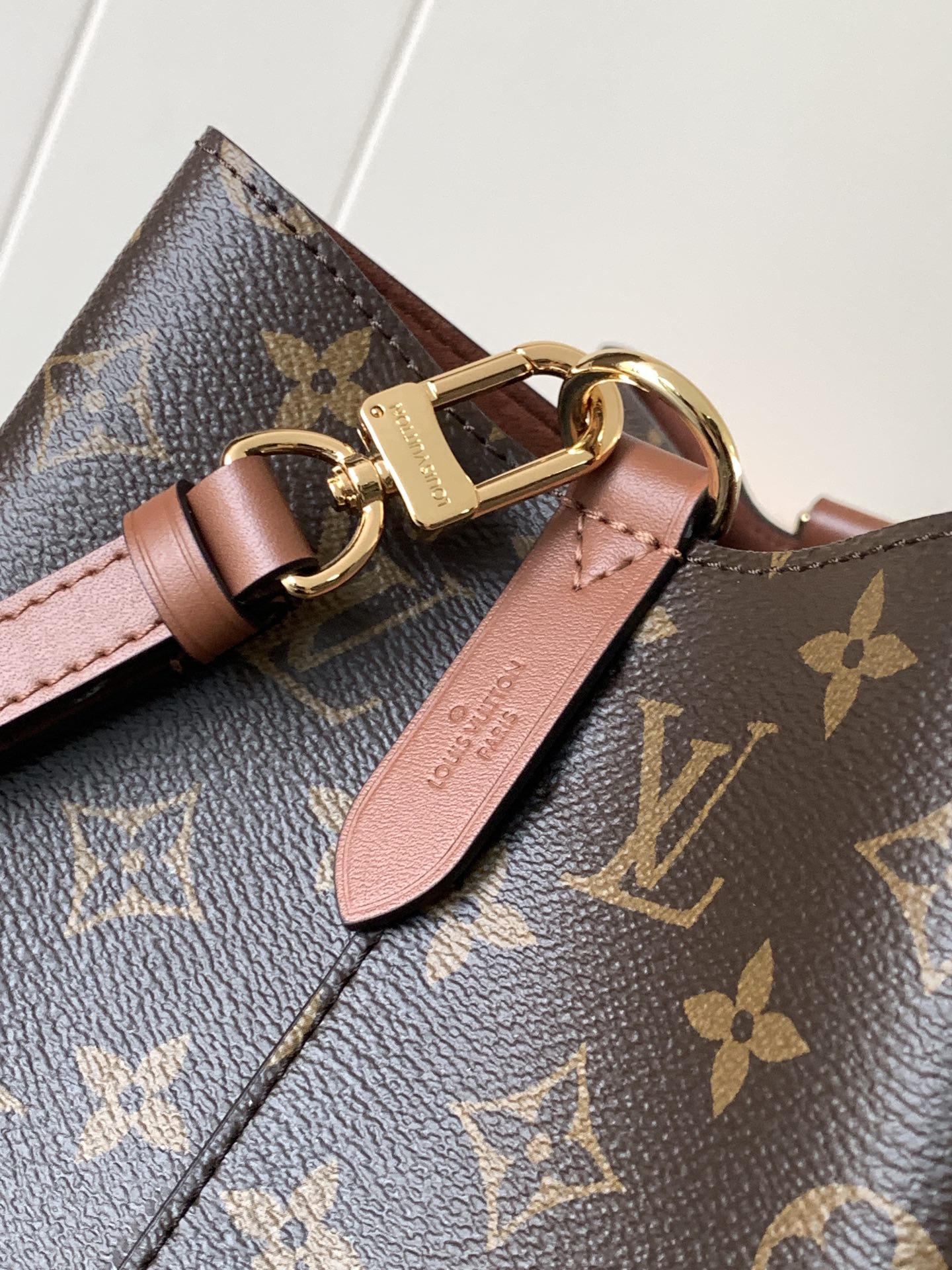 Néonoé Mm Handbags Monogram Caramel Brown M44887