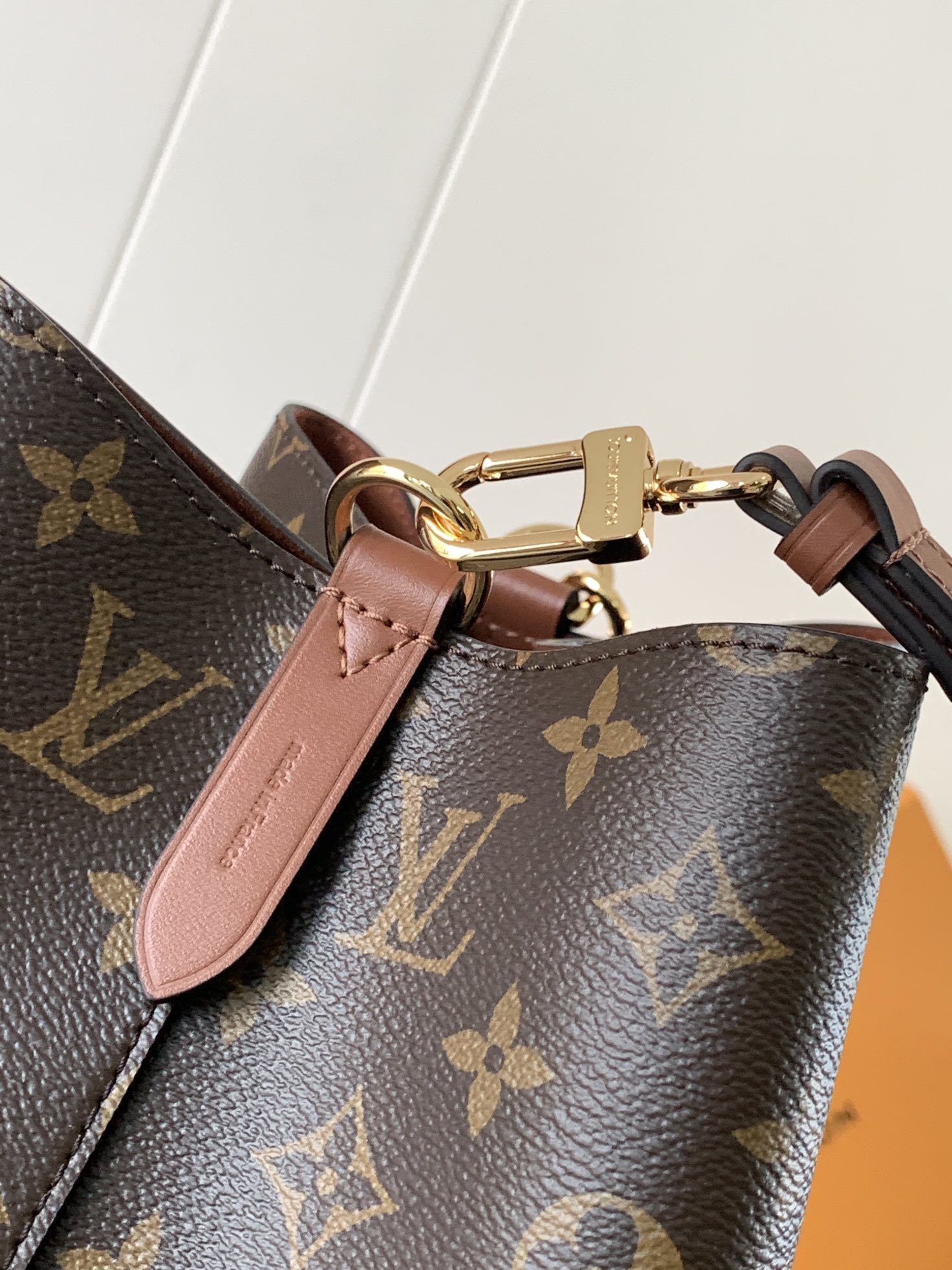 Néonoé Mm Handbags Monogram Caramel Brown M44887