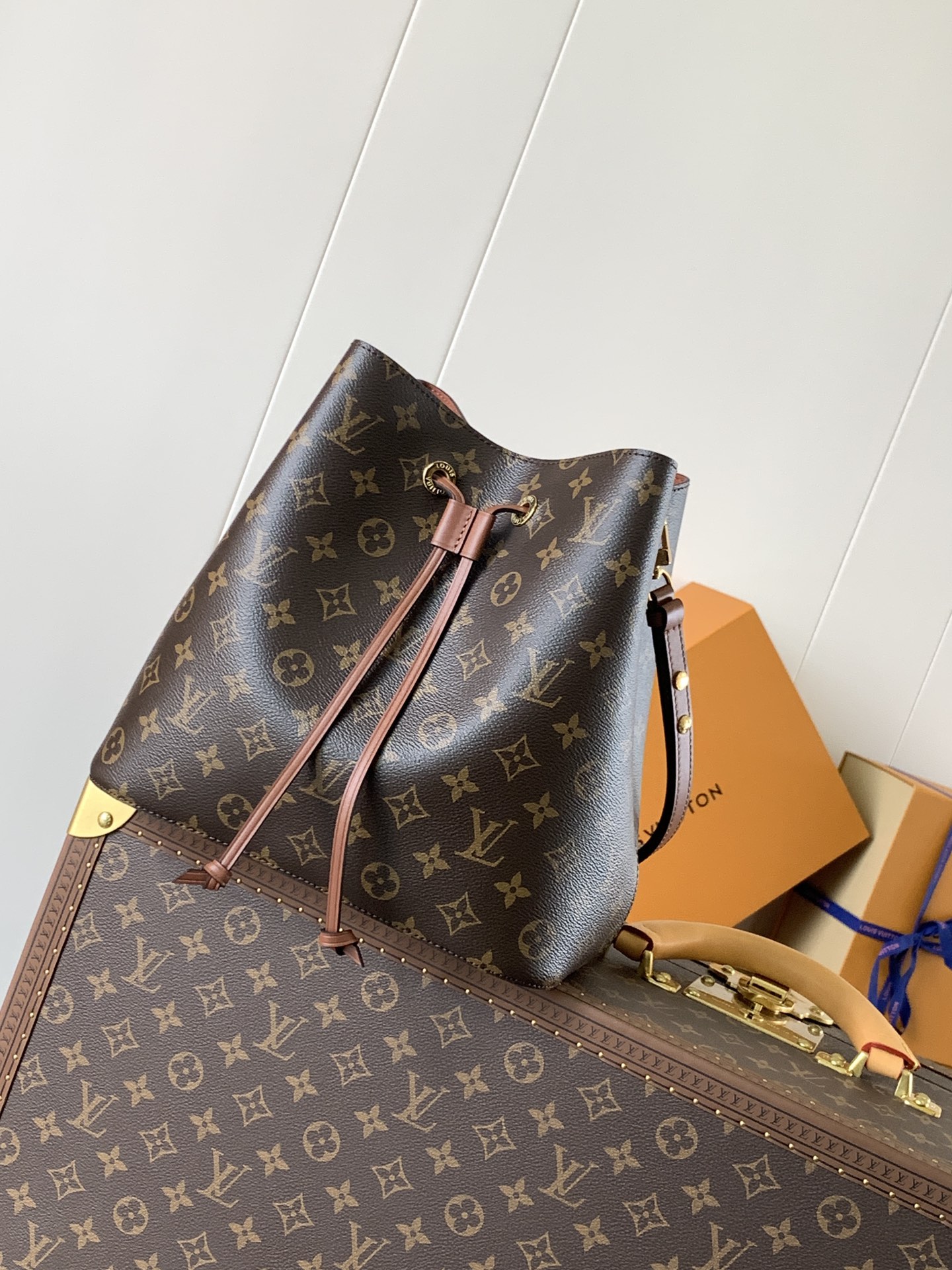 Néonoé Mm Handbags Monogram Caramel Brown M44887