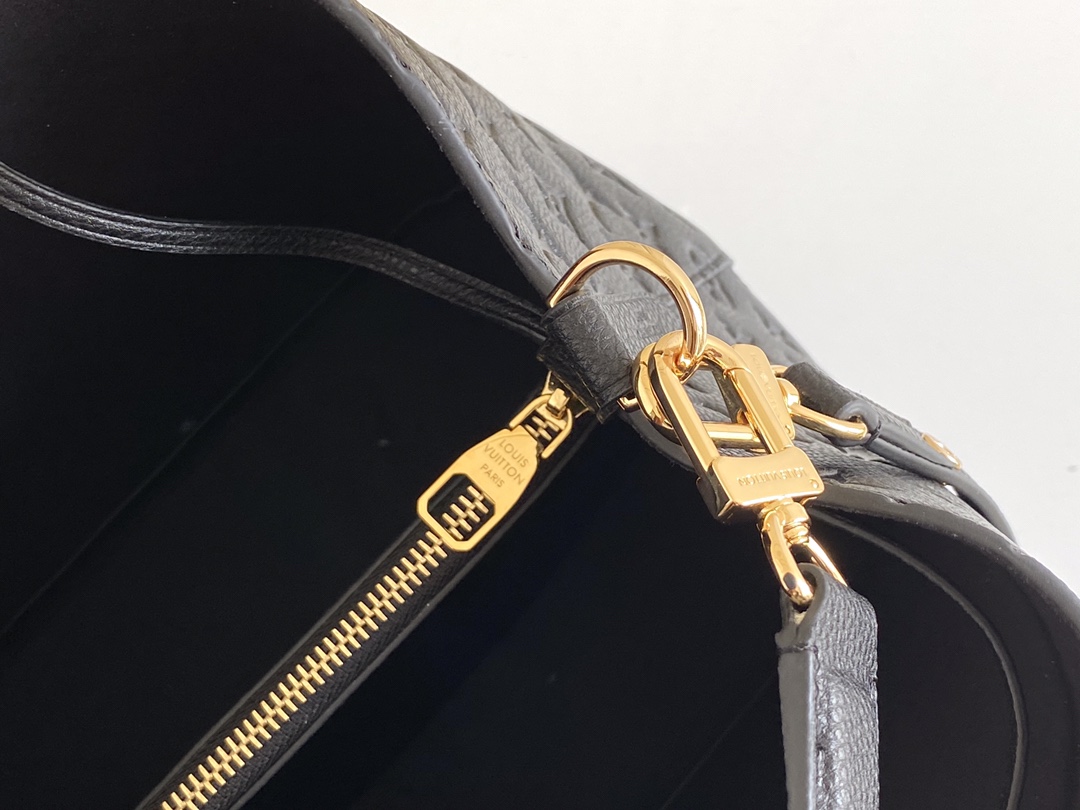 Néonoé Mm Handbags Monogram Empreinte Leather M45256
