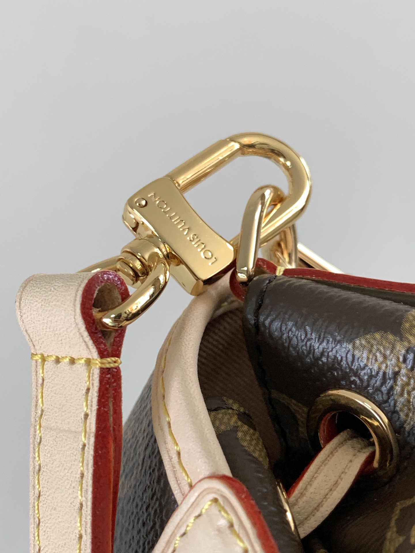 Odyssée Handbags Monogram M25085