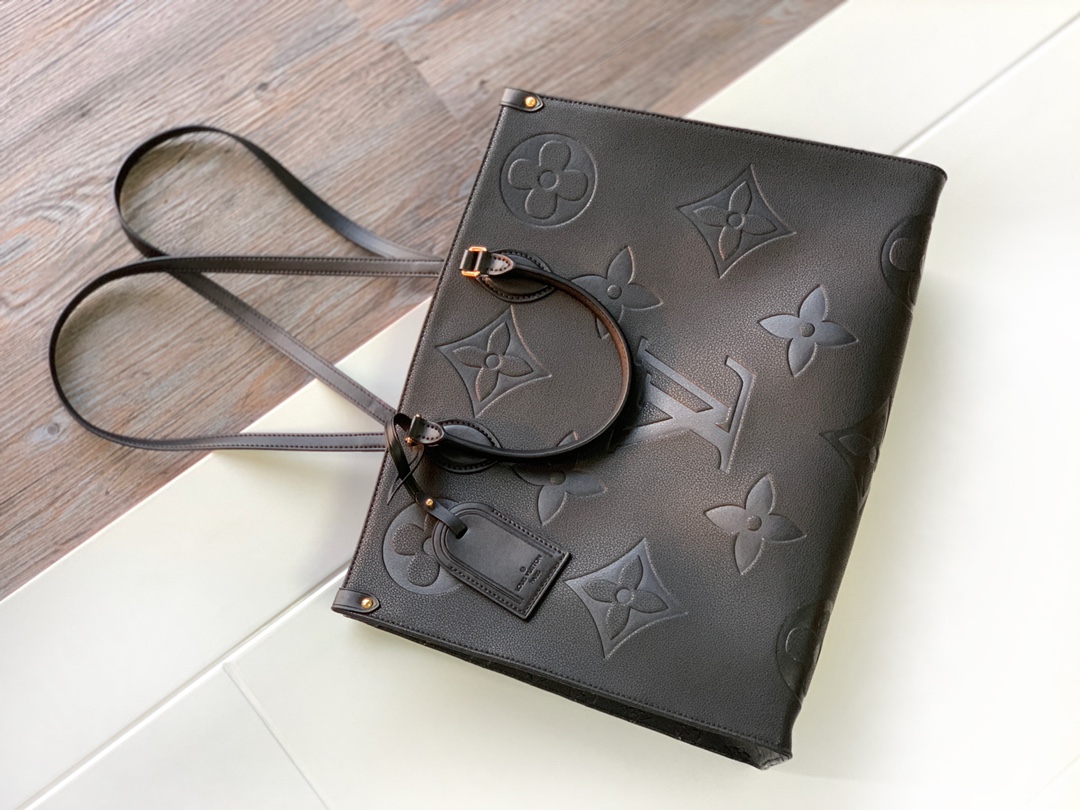 Onthego Gm Monogram Empreinte Leather Tote Black M44925