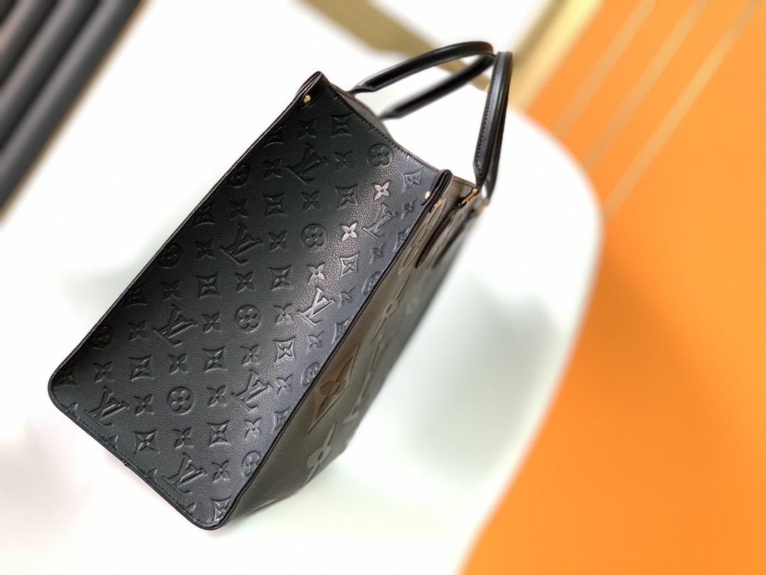 Onthego Gm Monogram Empreinte Leather Tote Black M44925