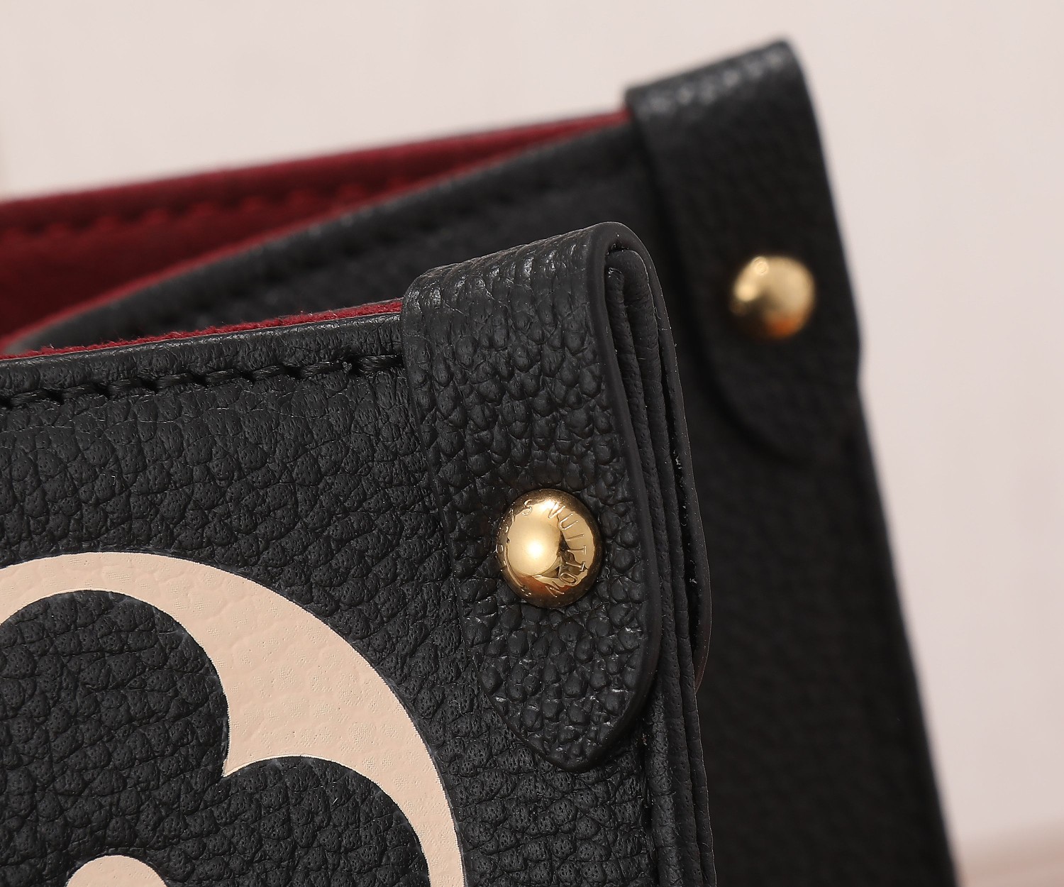 Onthego Mm Bicolor Monogram Empreinte Leather Black/Beige M45495