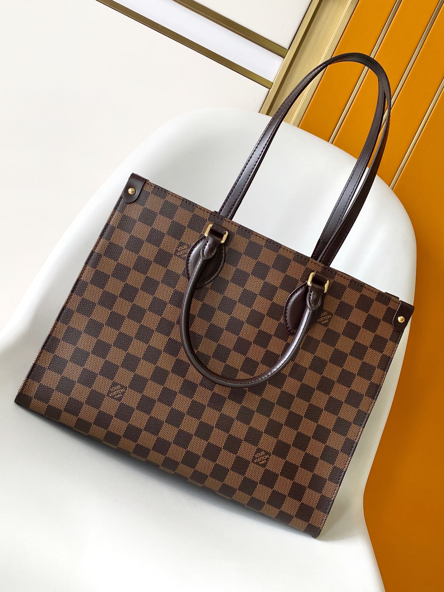 Onthego Mm Damier Ebene N00065